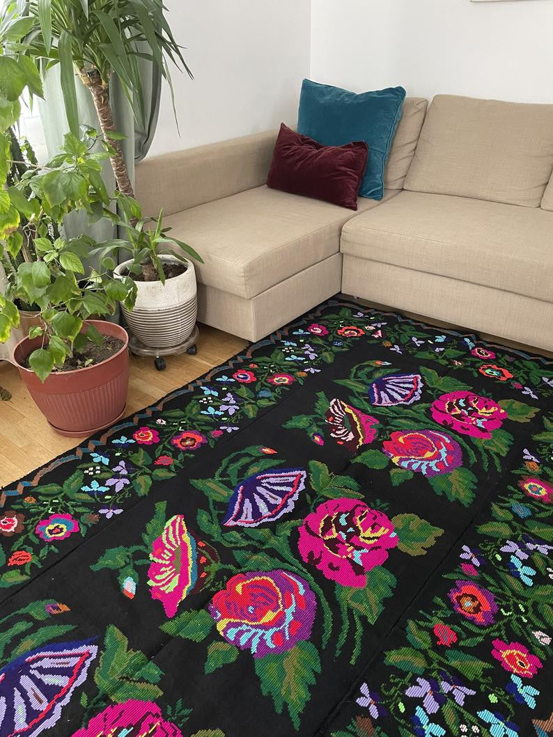 Handwoven Floral Romanian Wool Rug, 294x146 cm, view 9