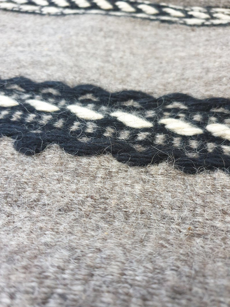 Vintage Gray Geometric Romanian Wool Rug, 228x154 cm, view 10