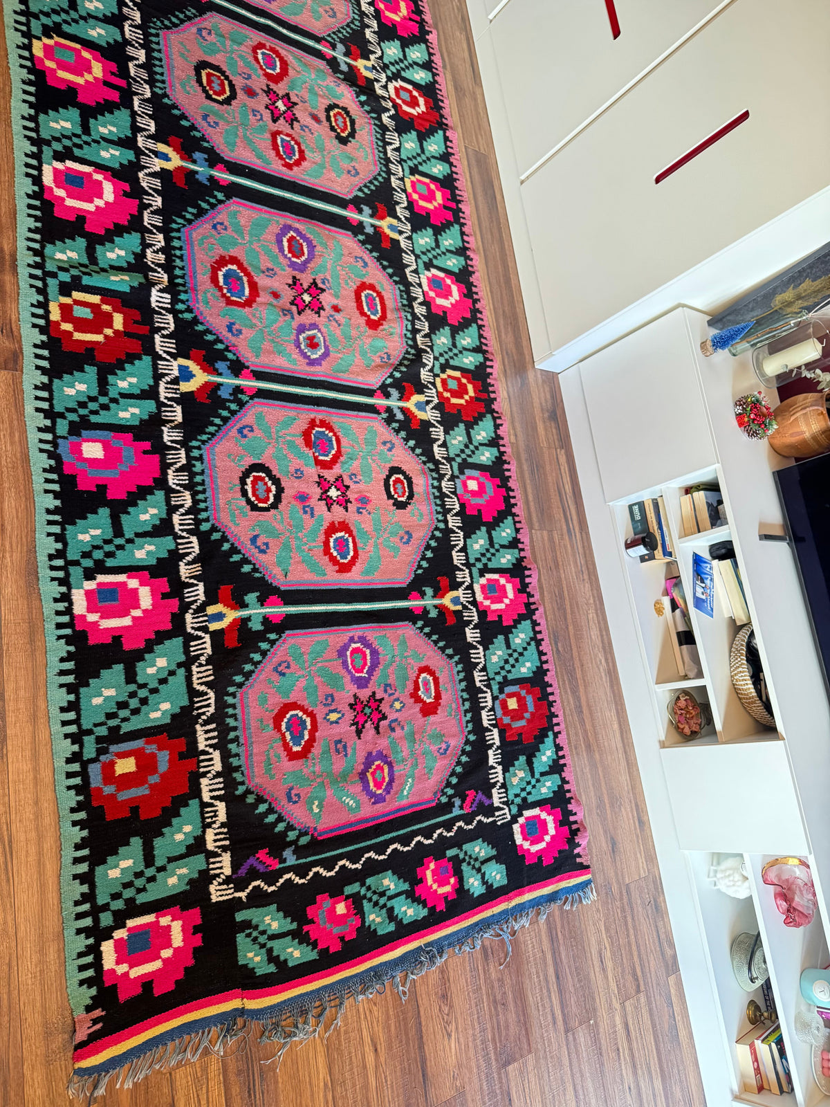 Handwoven Floral Transylvanian Wool Runner Rug, 328x140 cm, view 13
