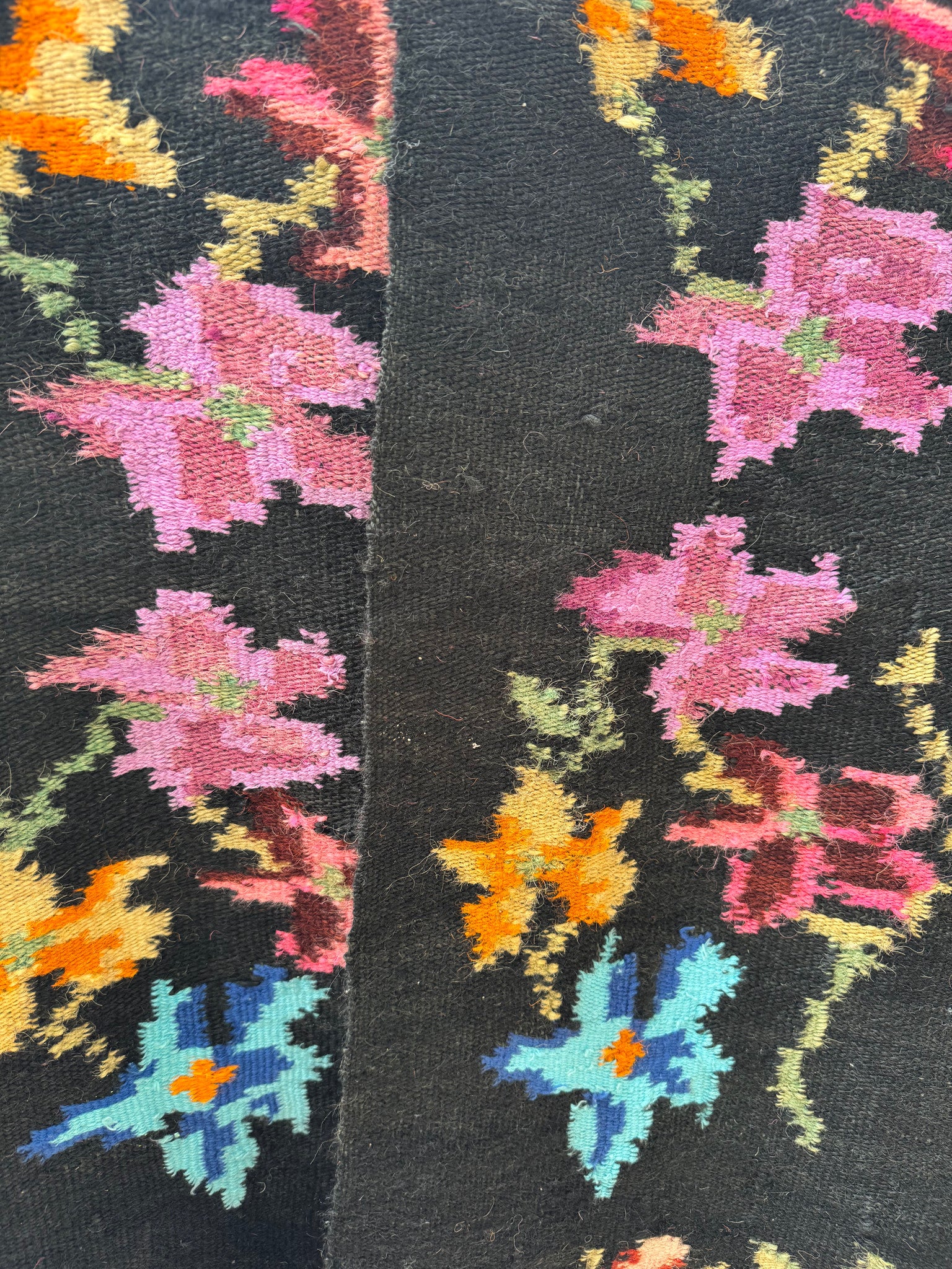 Vintage Black Floral Maramureș Wool Rug, 186x130 cm, view 9