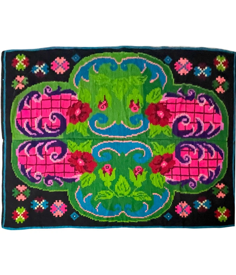 Handwoven Floral Maramureș Wool Kilim Rug, 226x168 cm