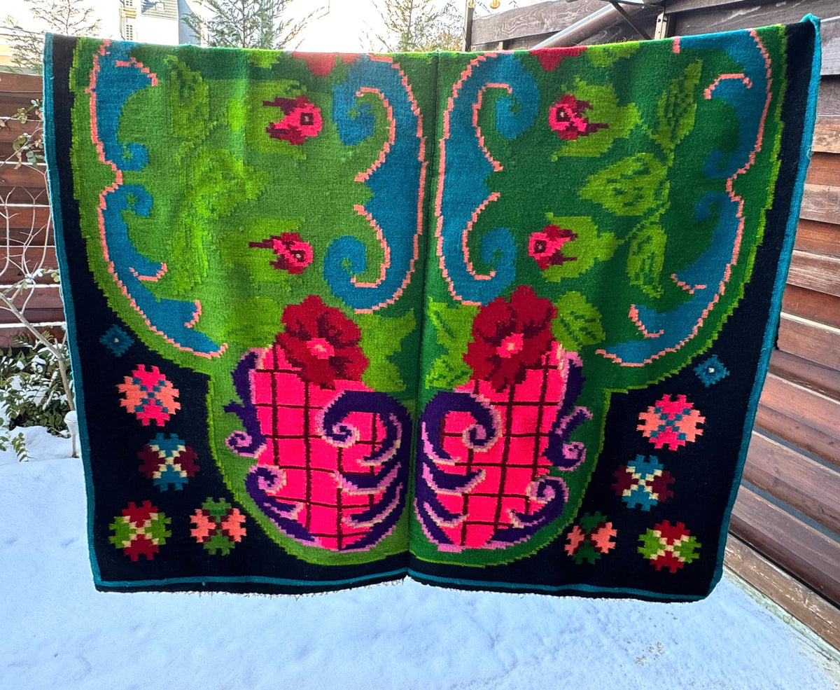 Handwoven Floral Maramureș Wool Kilim Rug, 226x168 cm, view 2