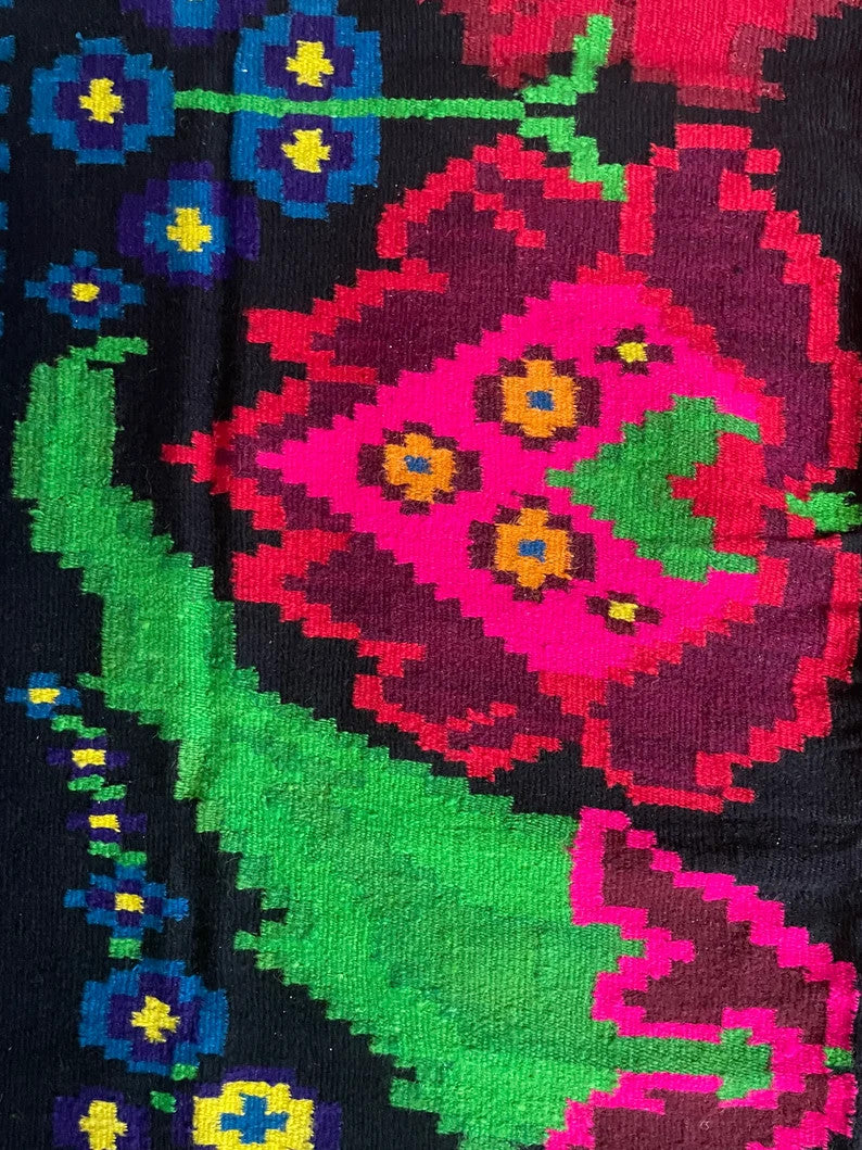 Handwoven Floral Maramureș Wool Rug, 208x160 cm, view 10