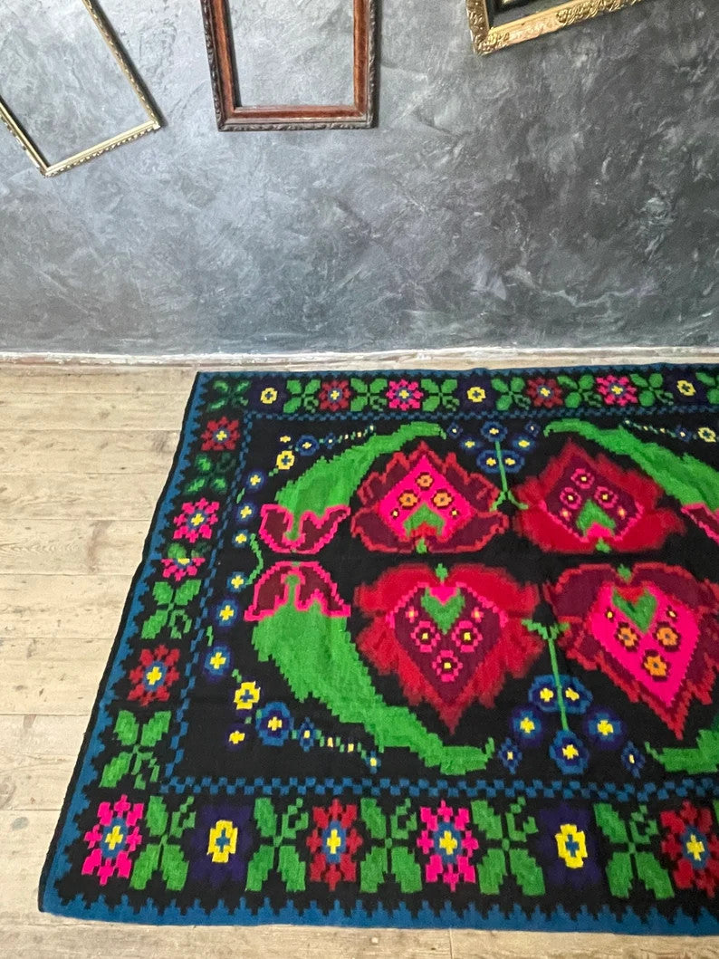 Handwoven Floral Maramureș Wool Rug, 208x160 cm, view 4