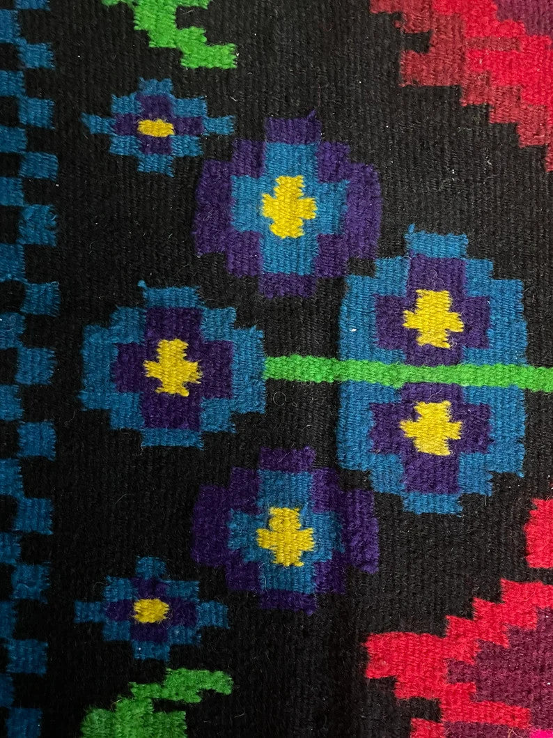 Handwoven Floral Maramureș Wool Rug, 208x160 cm, view 6