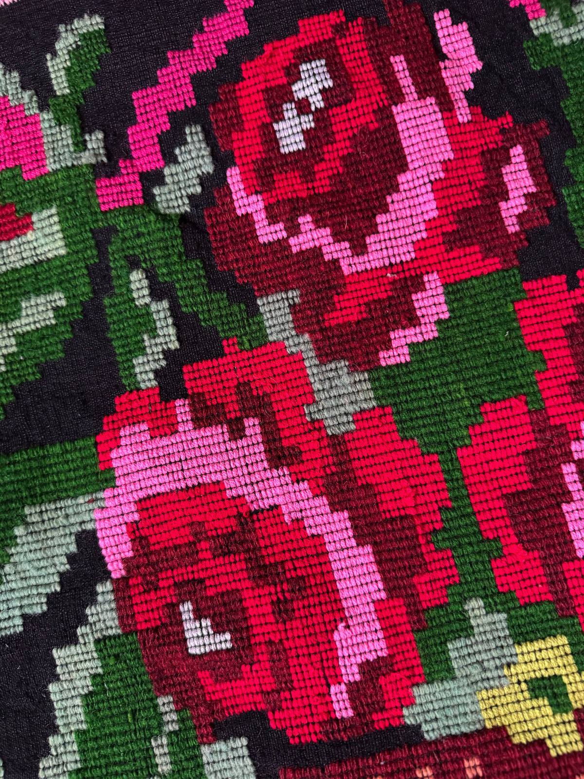 Vintage Black Floral Moldavian Wool Runner Rug, 215x95 cm, view 4