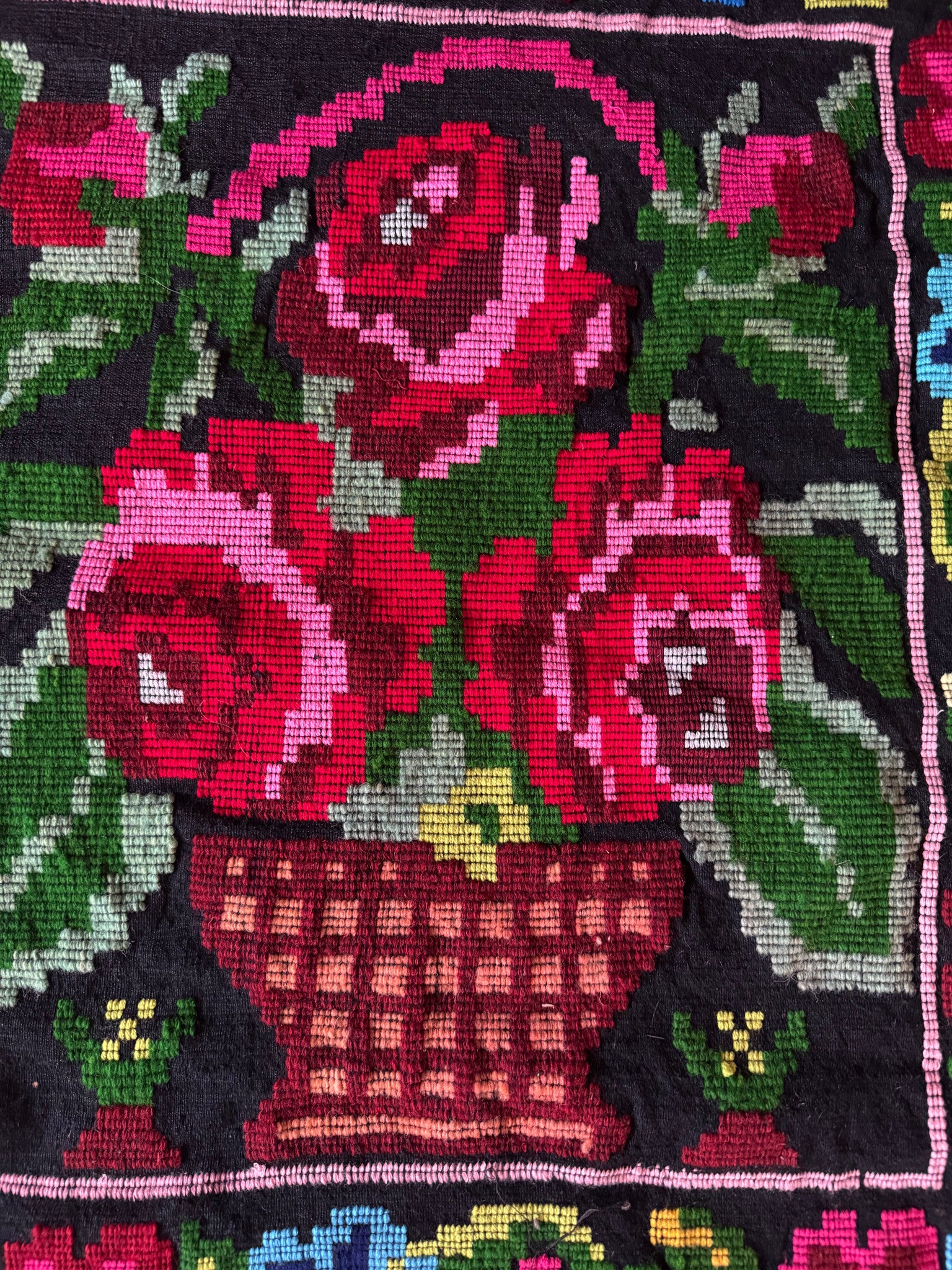 Vintage Black Floral Moldavian Wool Runner Rug, 215x95 cm, view 8