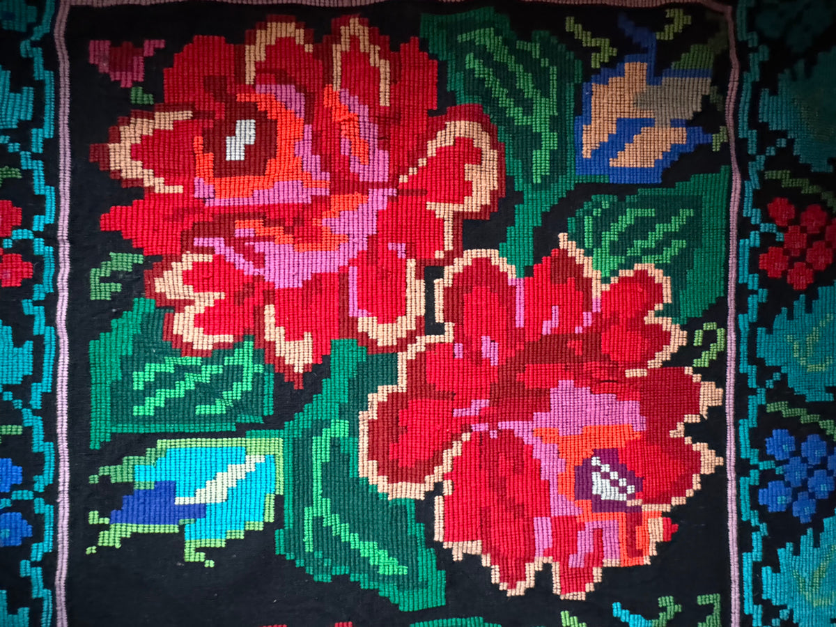 Vintage Black Floral Moldavian Wool Runner Rug, 228x100 cm, view 5