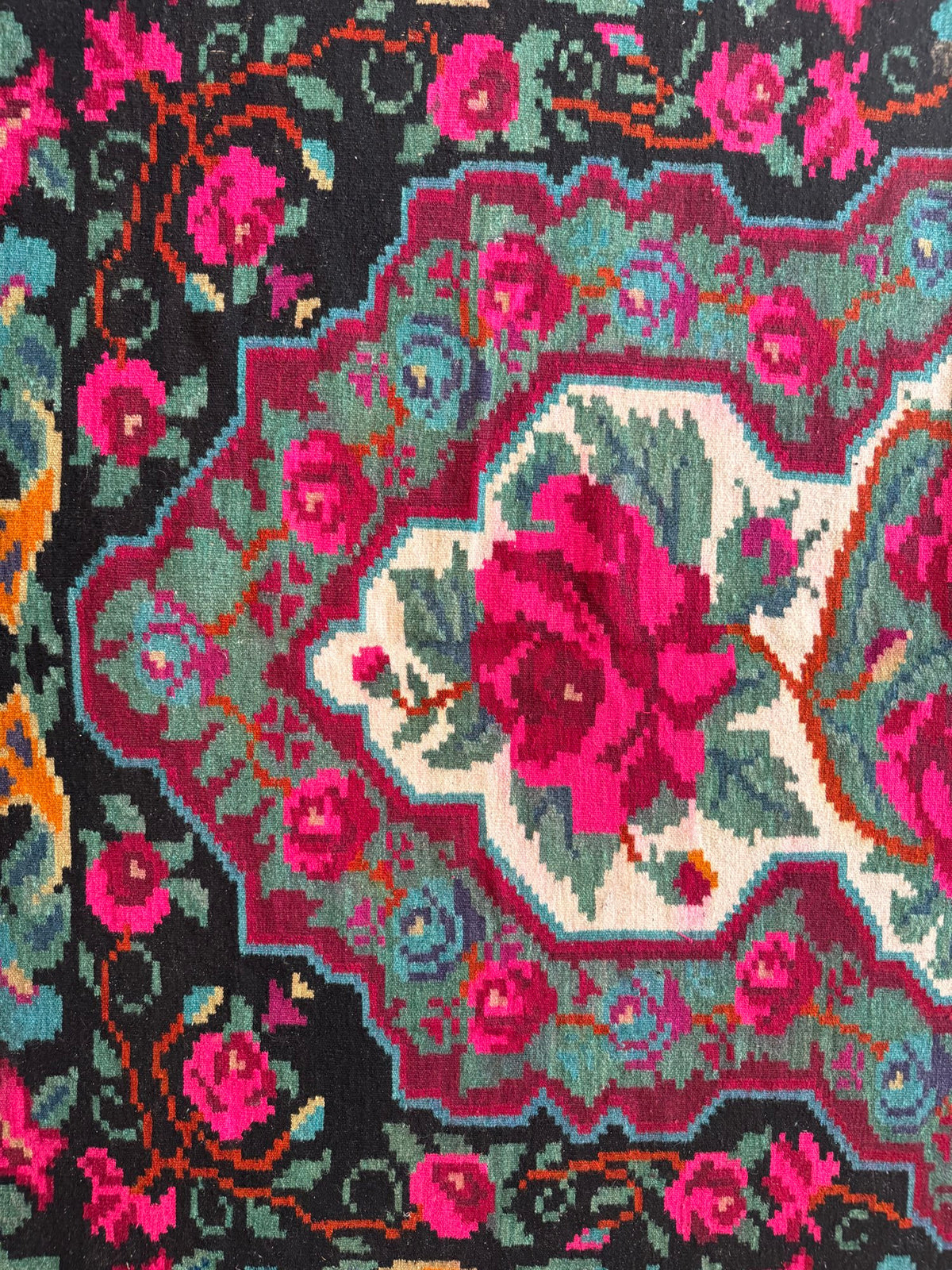 Old Floral Bessarabian Wool Rug, 300x200 cm, view 11