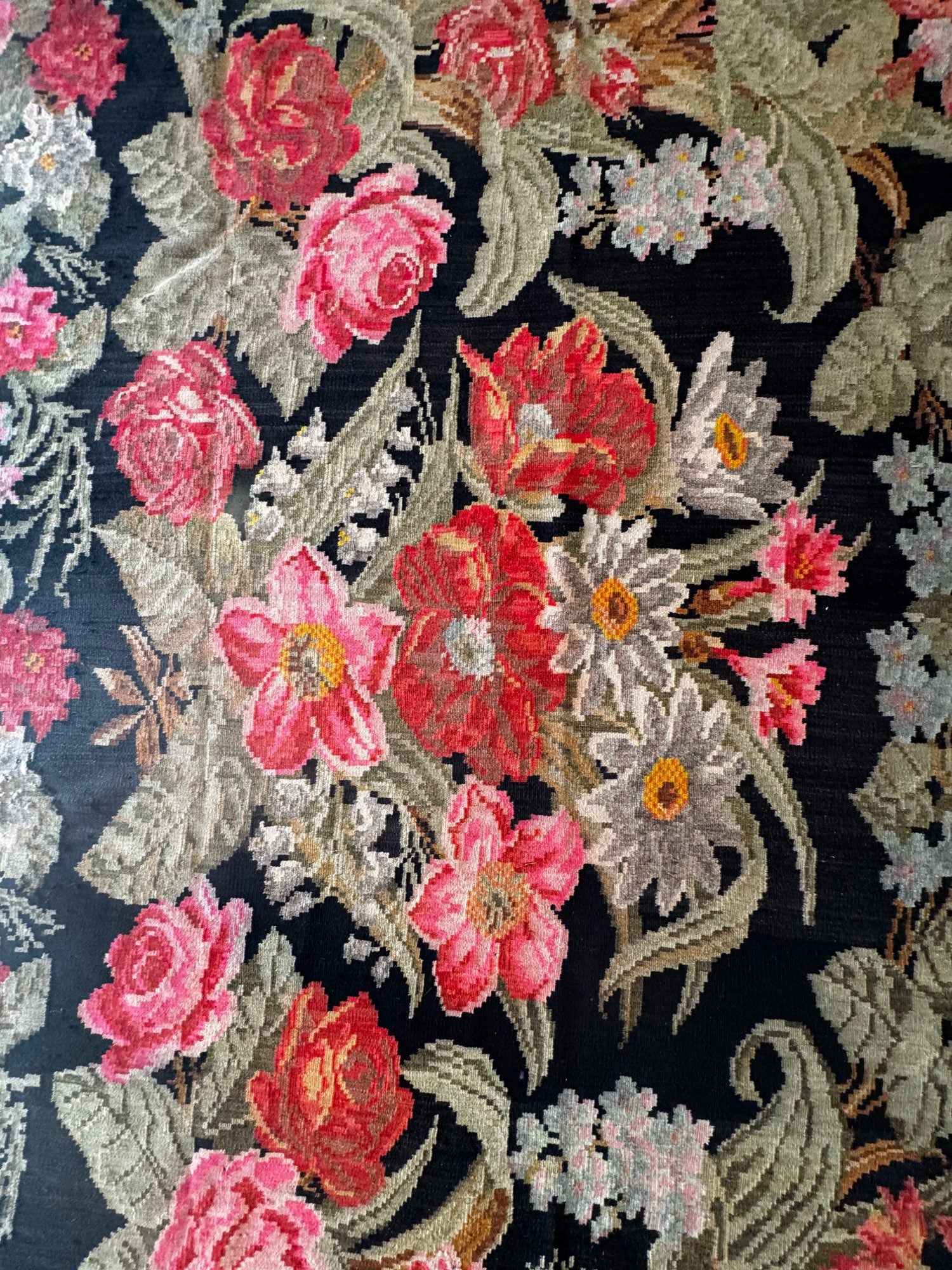 Old Floral Bessarabian Wool Rug, 400x225 cm, view 13