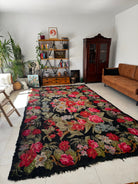 Old Floral Bessarabian Wool Rug, 400x225 cm, view 4