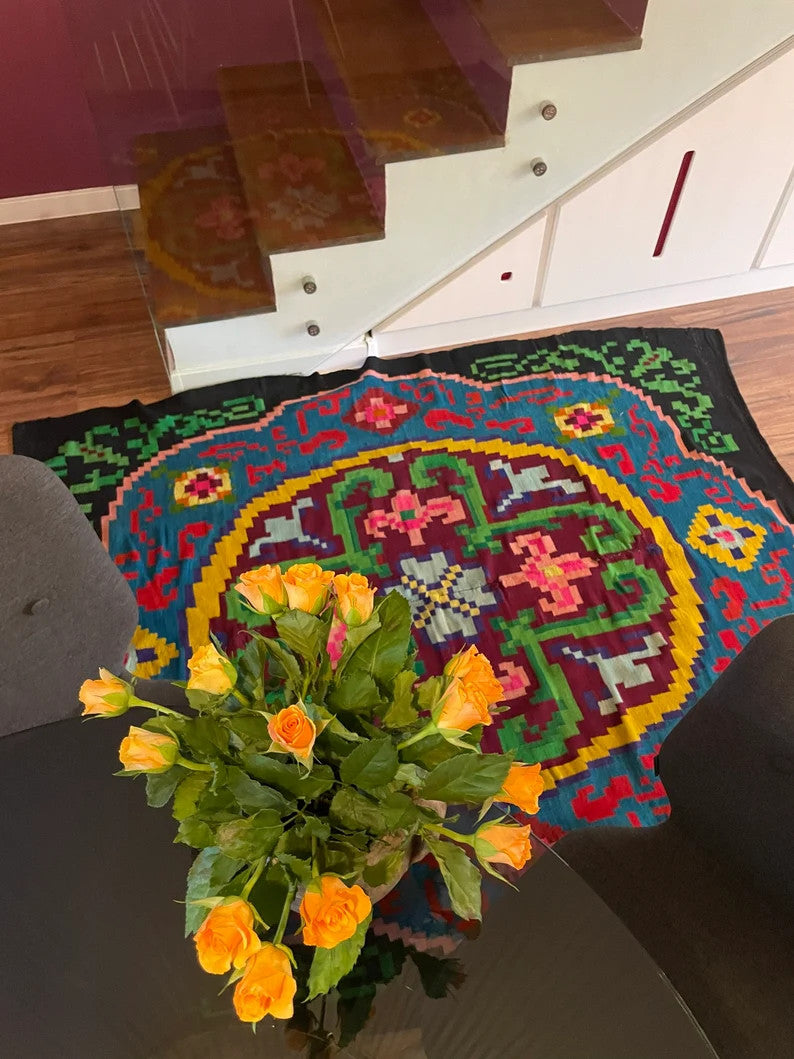 Old Blue & Black Floral Romanian Wool Rug, 187x155 cm, view 4