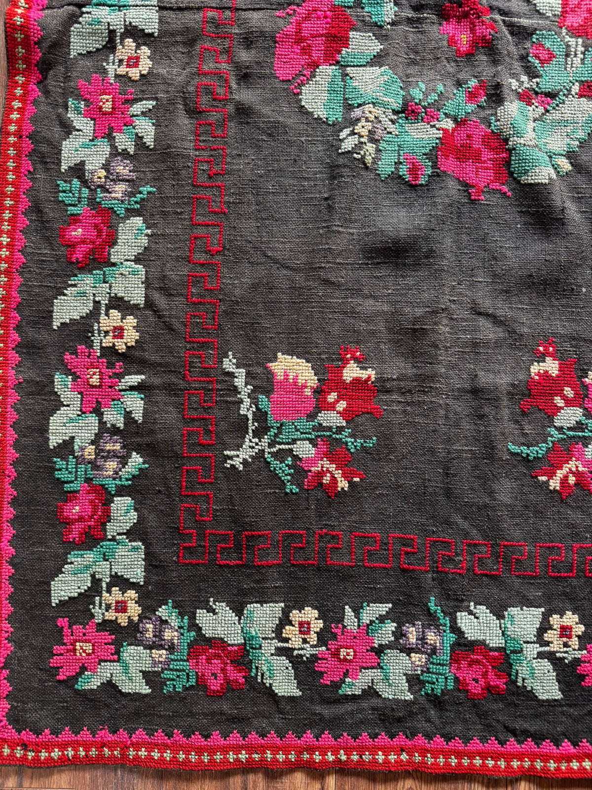 Old Gray Floral Romanian Wool Rug, 205x125 cm, view 12