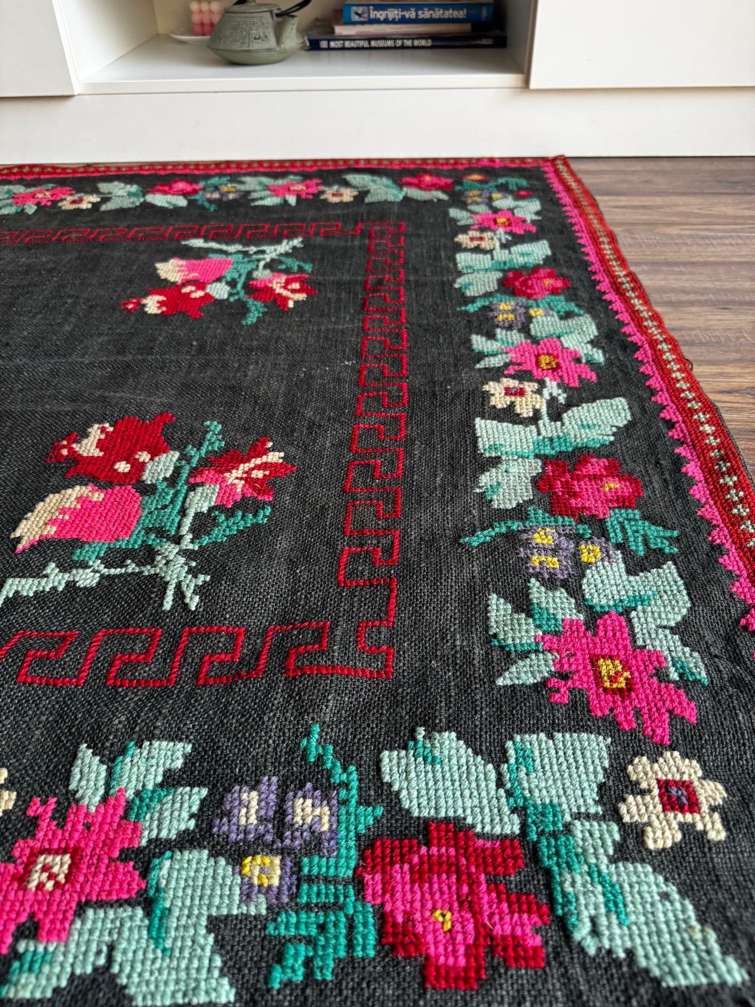 Old Gray Floral Romanian Wool Rug, 205x125 cm, view 8