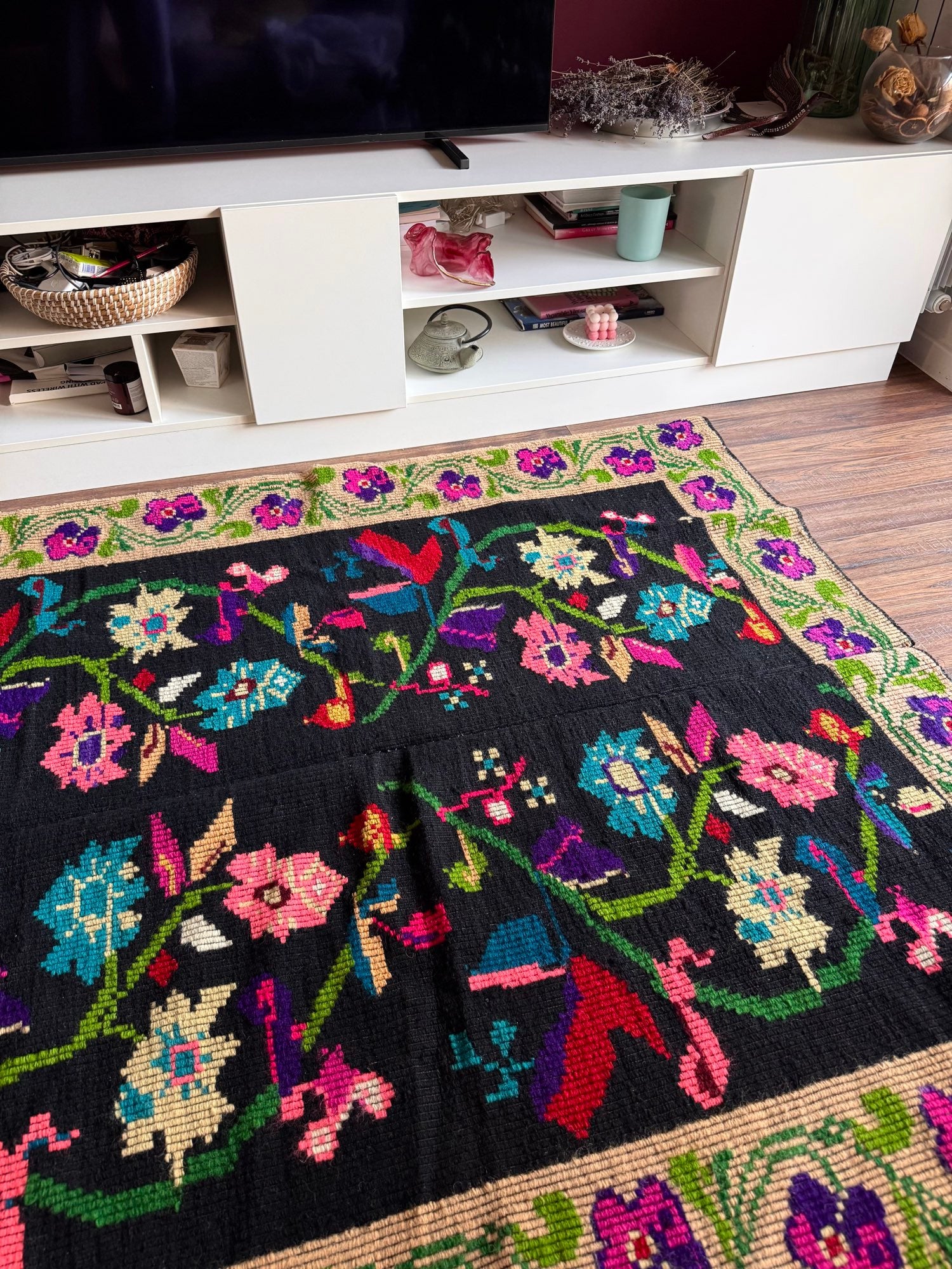Handwoven Black Floral Oltenian Wool Rug, 180x153 cm, view 4