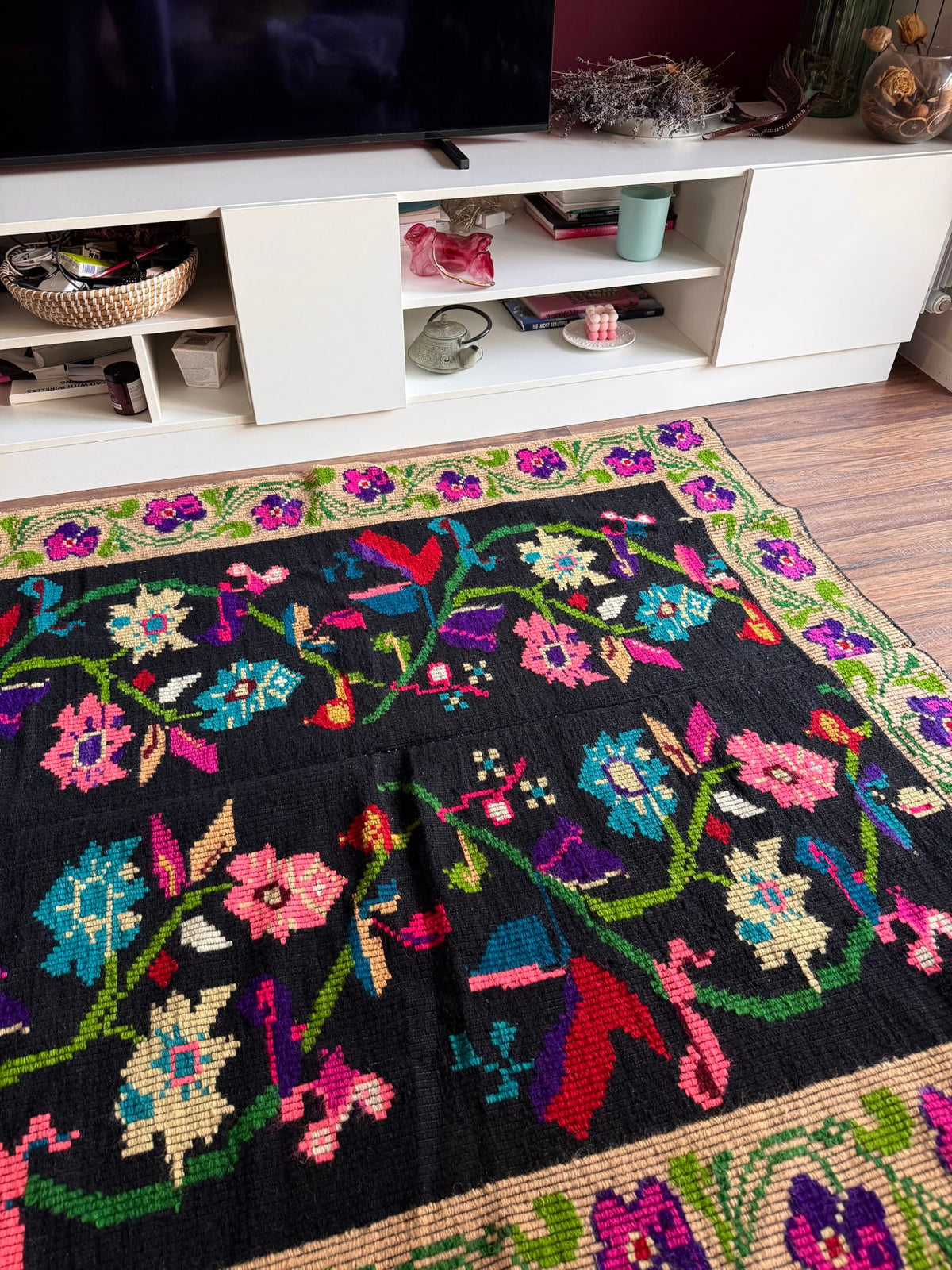 Handwoven Black Floral Oltenian Wool Rug, 180x153 cm, view 4