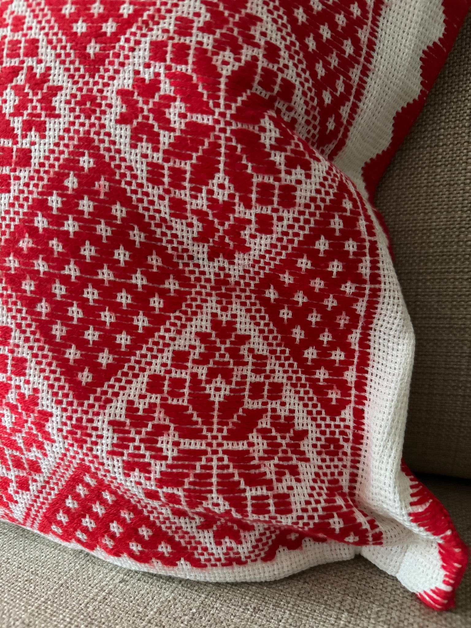Red & White Embroidered Romanian Pillow Case, 55x43 cm, view 10