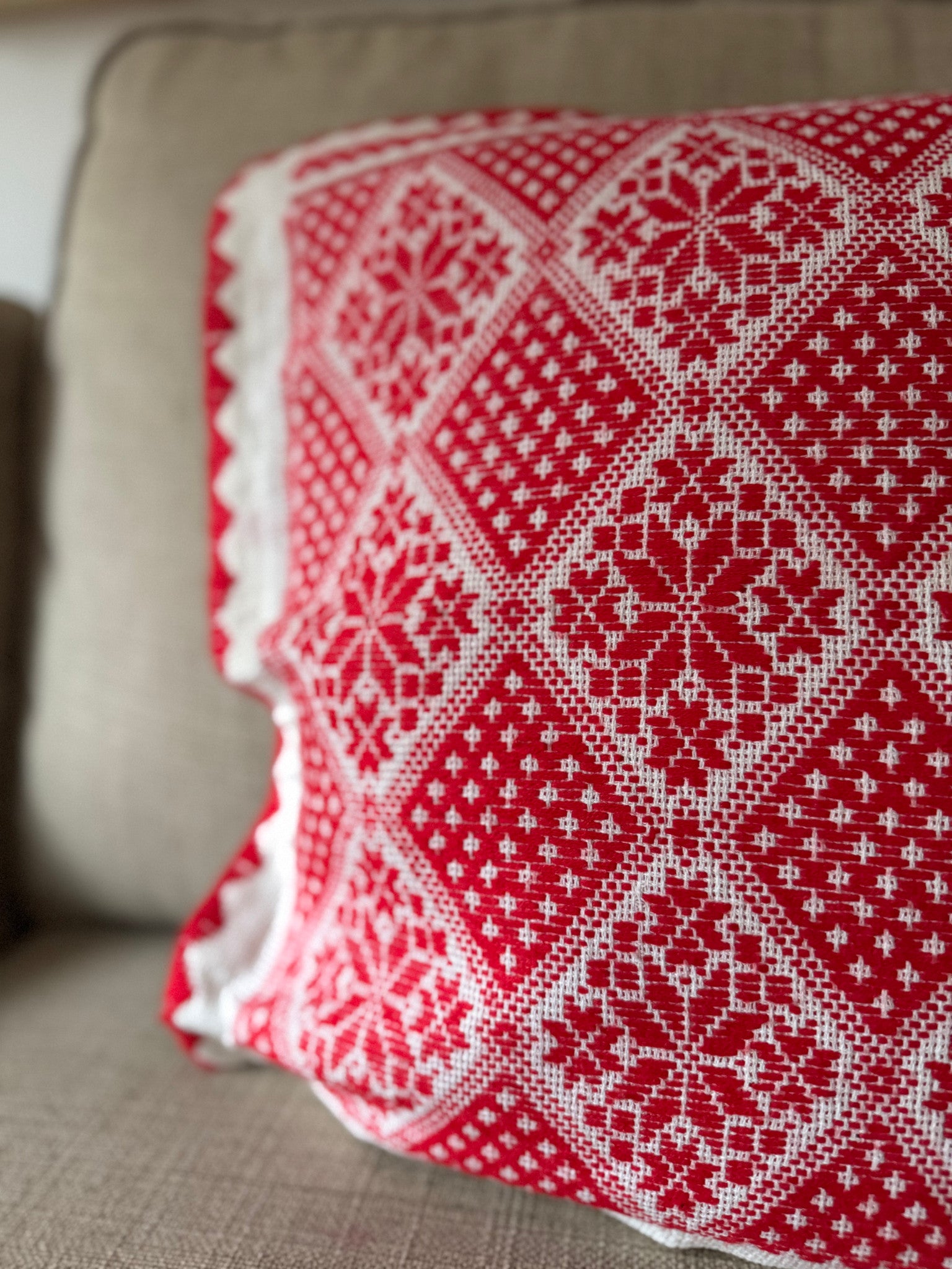 Red & White Embroidered Romanian Pillow Case, 55x43 cm, view 3