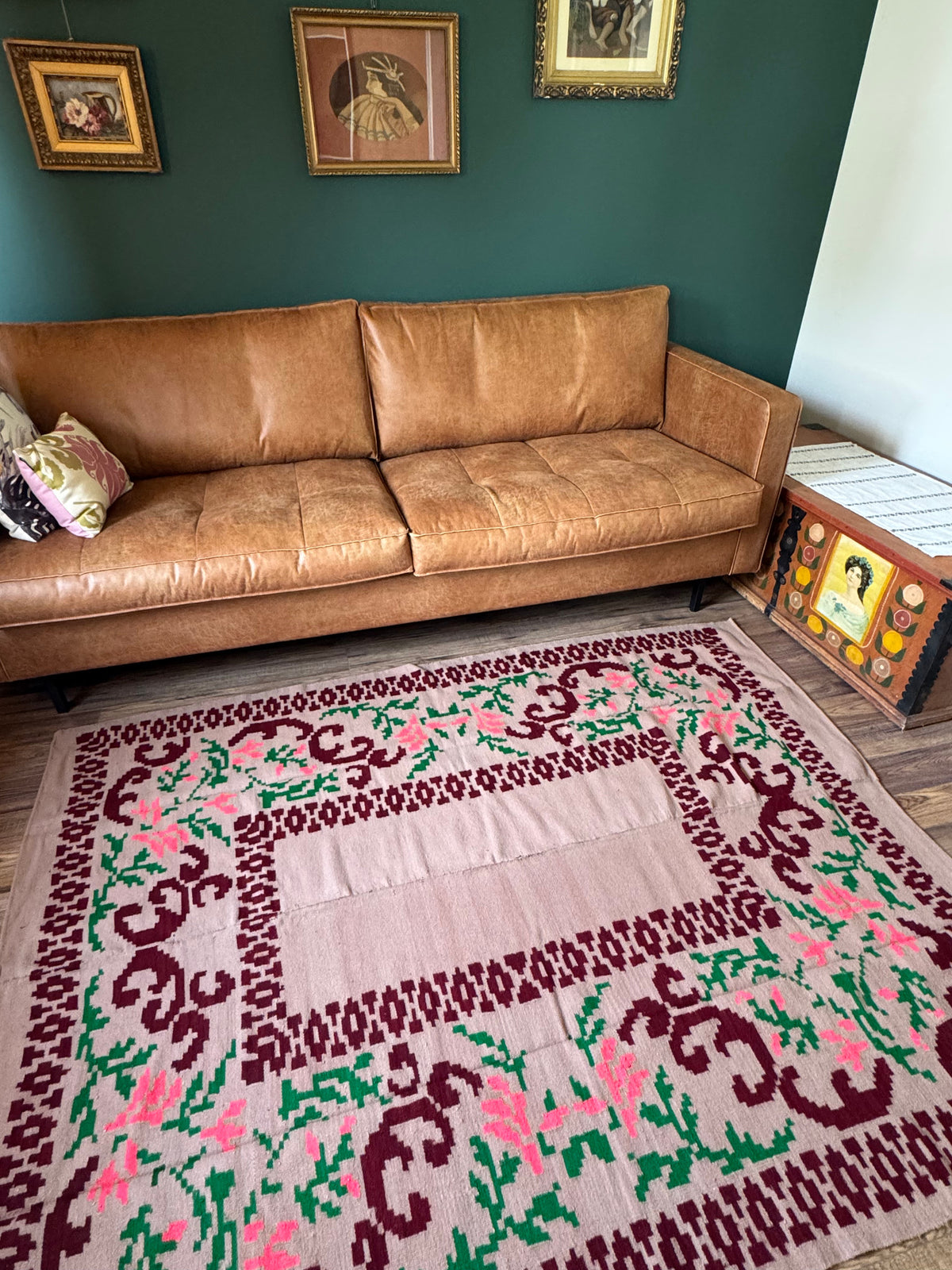 Vintage Beige Geometric Romanian Wool Rug, 185x148 cm, view 3