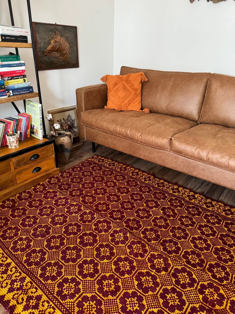 Vintage Brown Geometric Romanian Wool Rug, 197x148 cm, view 2