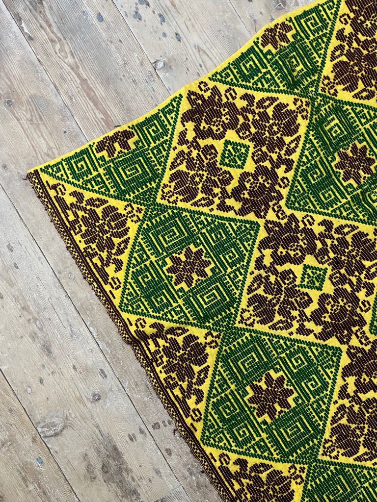 Handwoven Green Floral Romanian Wool Rug, 183x113 cm, view 9