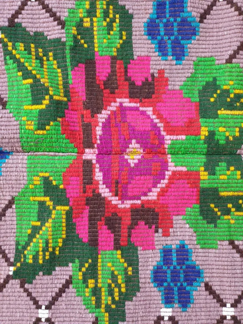 Handwoven Lavender Floral Romanian Wool Rug, 186x146 cm, view 9