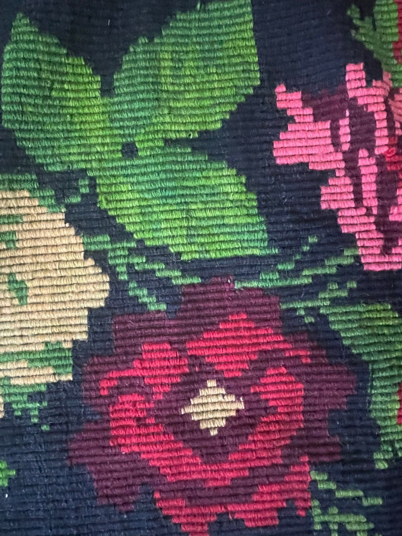 Handwoven Black Floral Romanian Wool Rug, 205x156 cm, view 8