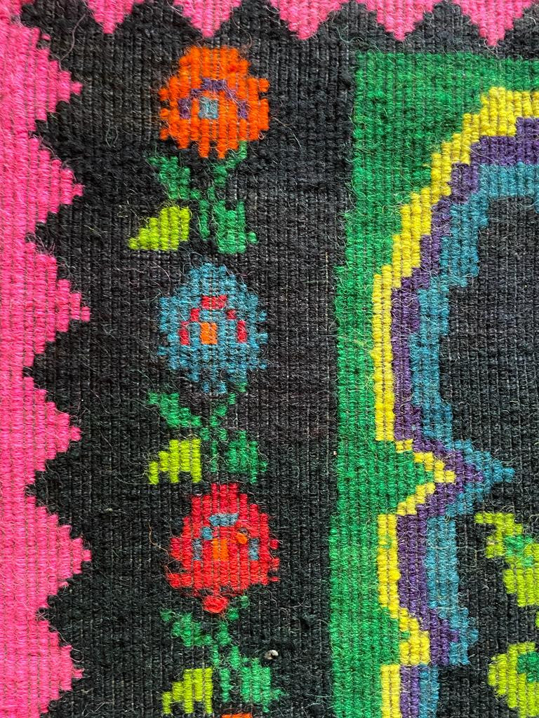 Handwoven Green Floral Romanian Wool Rug, 220x160 cm, view 7