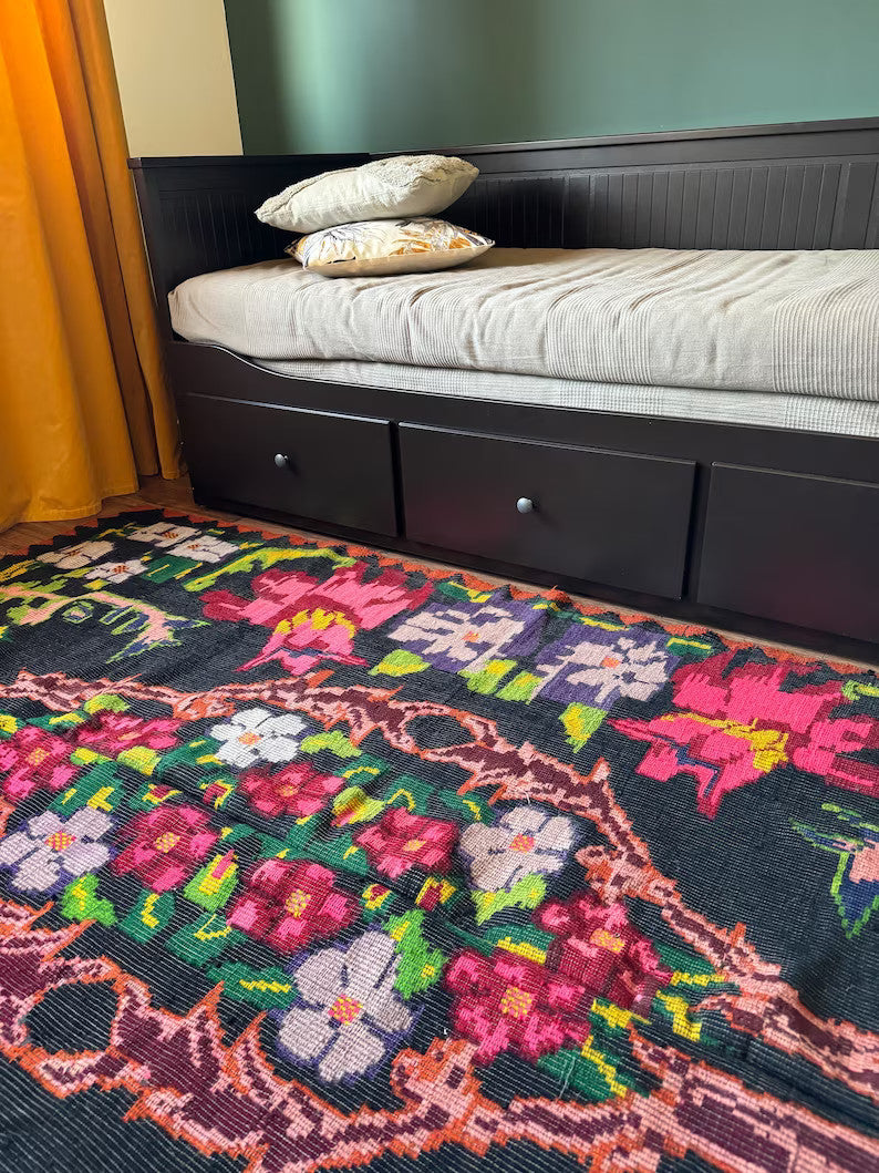 Handwoven Black Floral Romanian Wool Rug, 242x156 cm, view 10