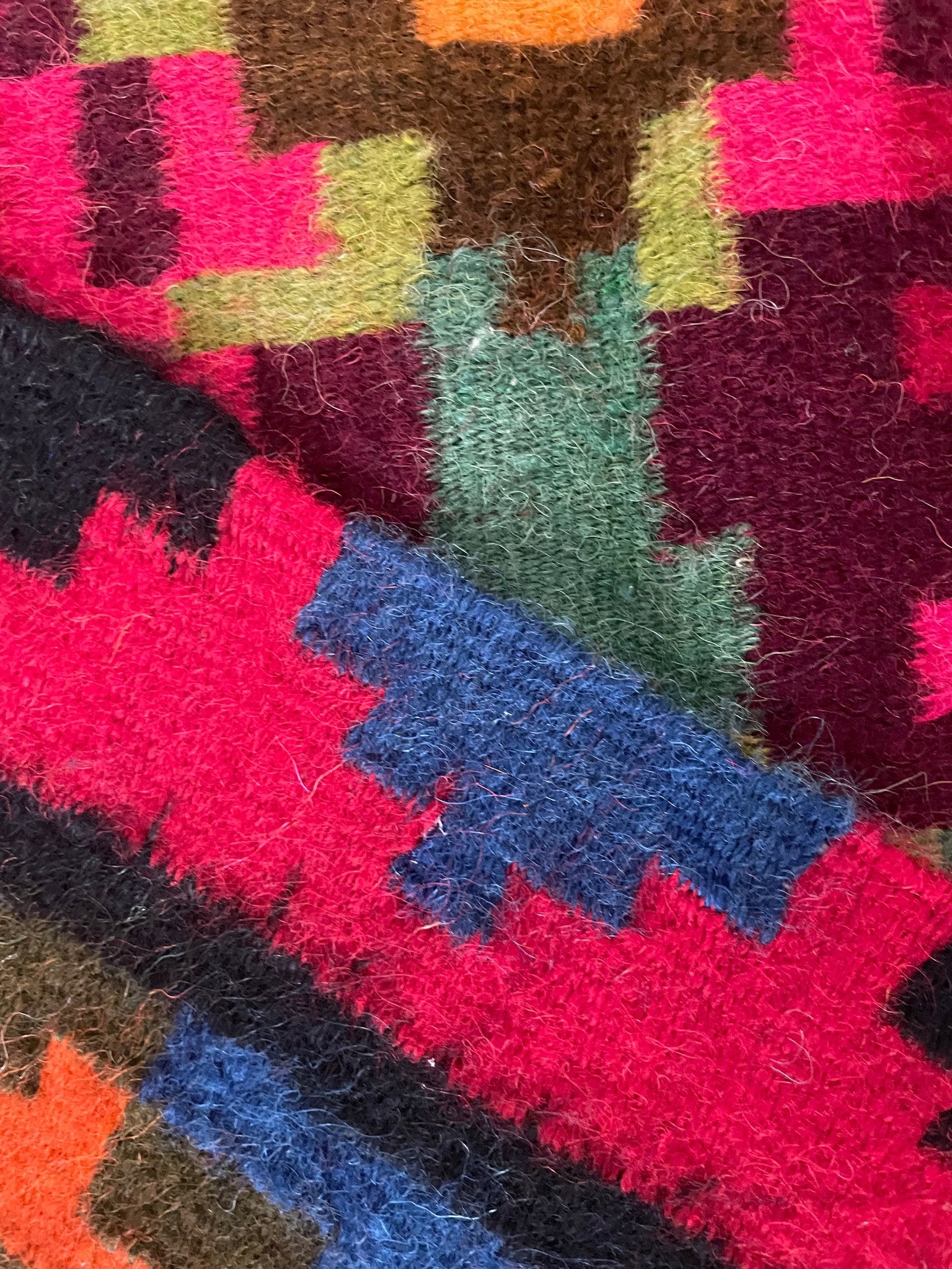 Handwoven Floral Romanian Wool Rug, 316x182 cm, view 8