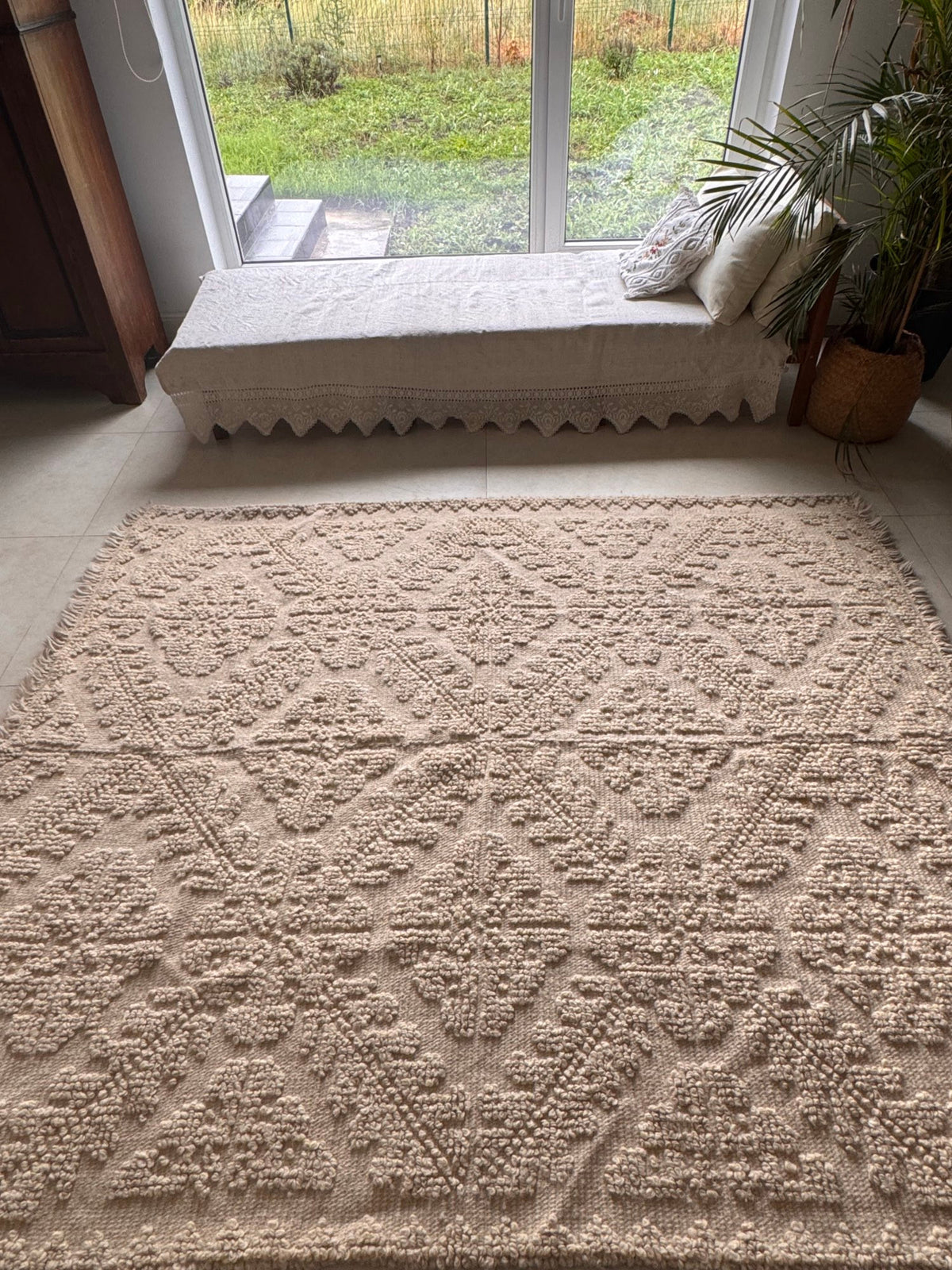 Handwoven Geometric Romanian Wool Rug, 223x183 cm, view 6