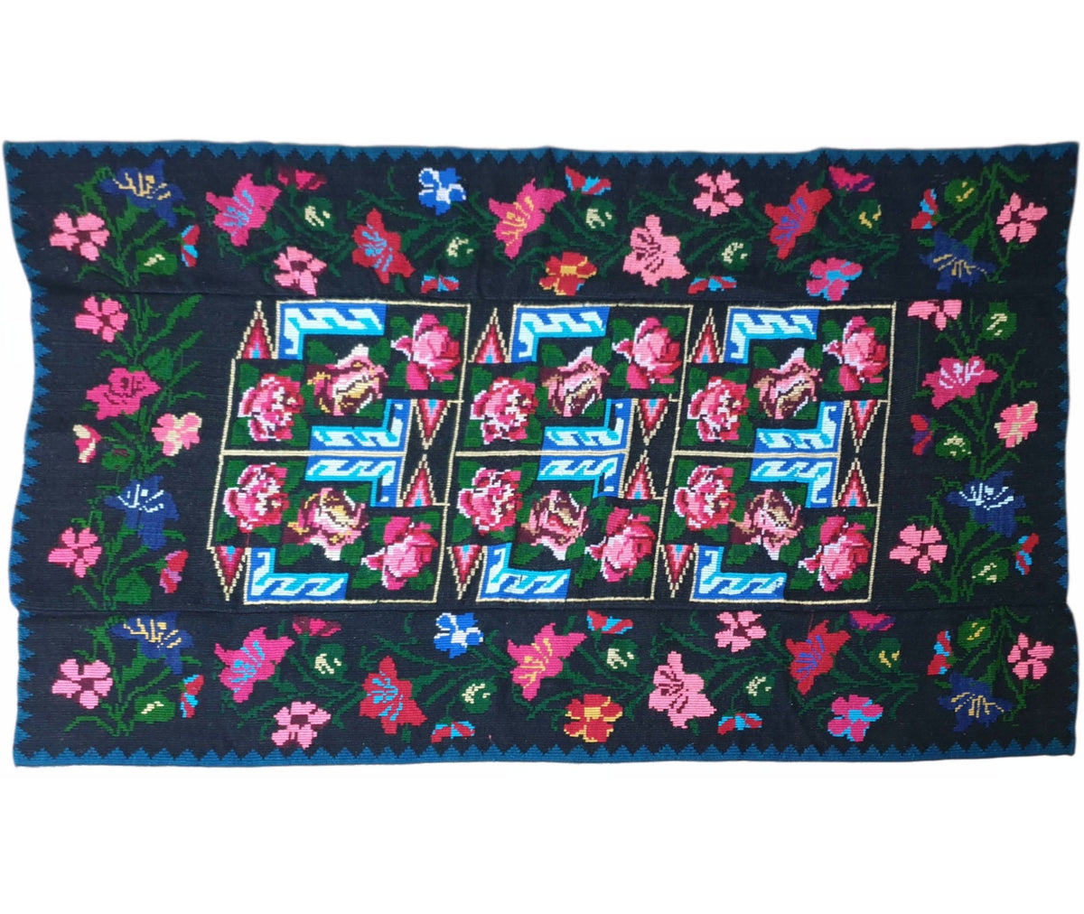 Handwoven Black Floral Romanian Wool Rug, 207x144 cm, view 2
