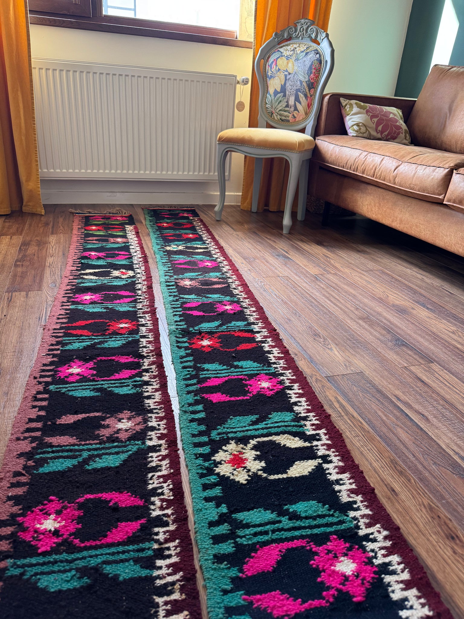 Handwoven Black Floral Romanian Wool Runner Rug, 336x33 cm, view 4
