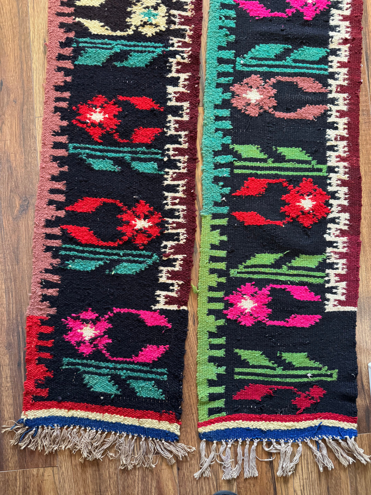 Handwoven Black Floral Romanian Wool Runner Rug, 336x33 cm, view 5