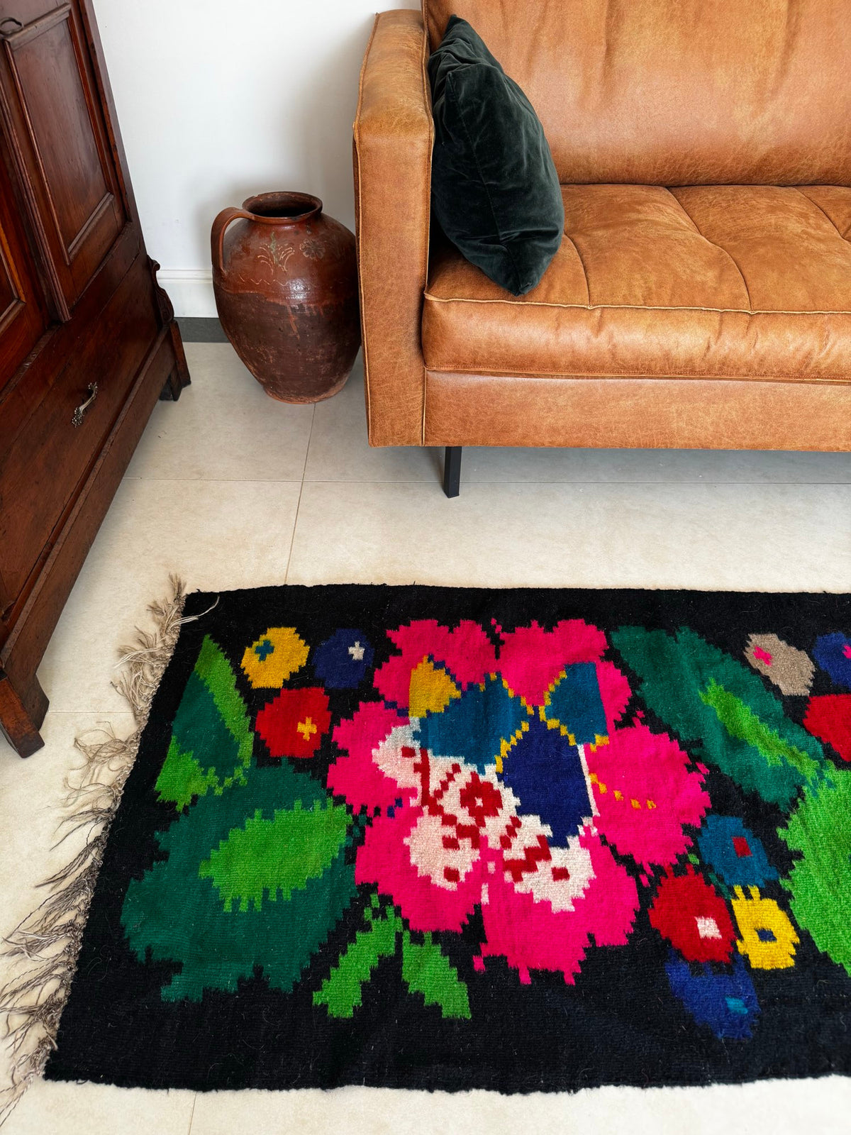 Handwoven Black Floral Romanian Wool Runner Rug, 340x77 cm, view 13