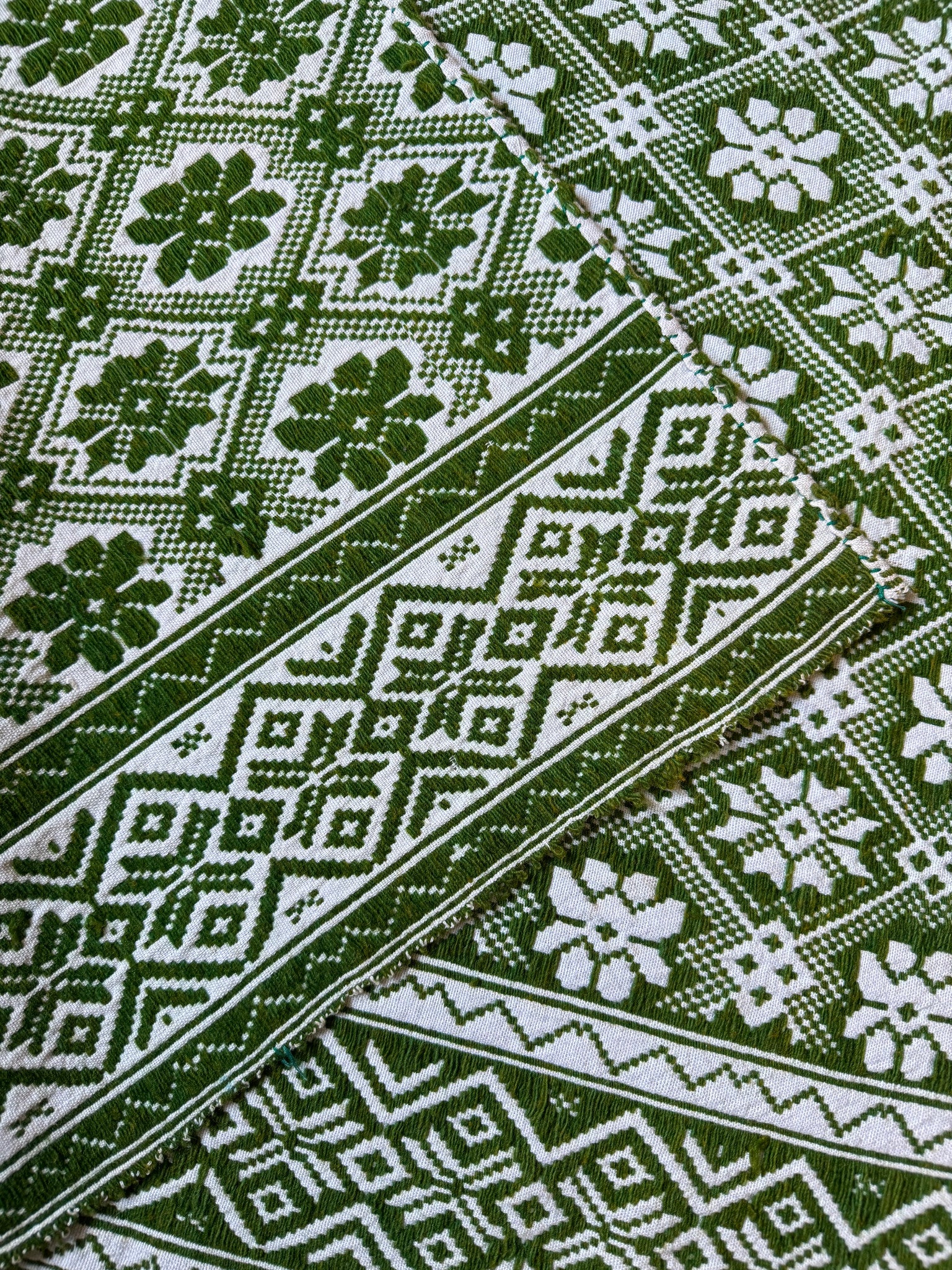 Vintage Green Geometric Romanian Wool Rug, 177x140 cm, view 9