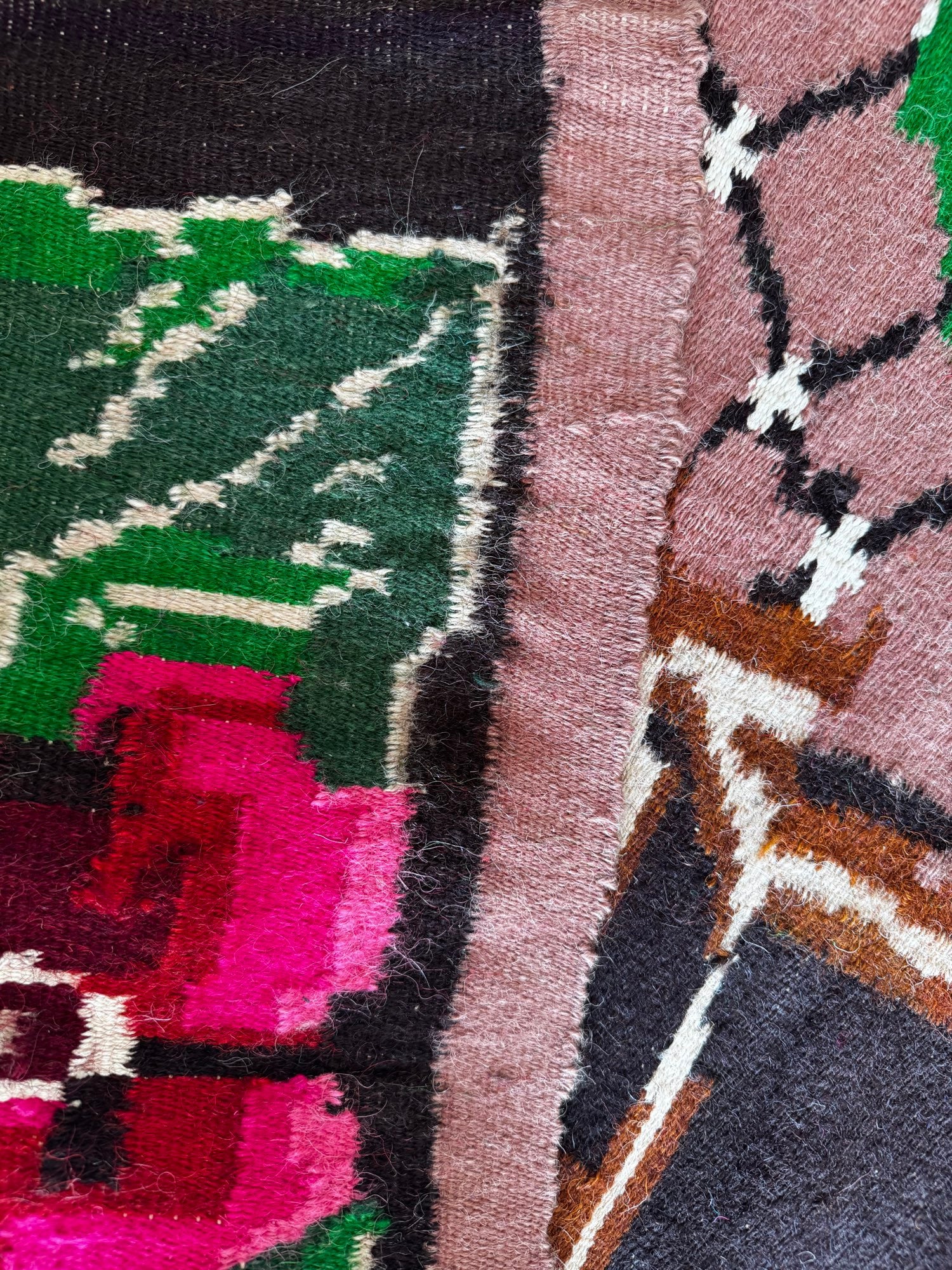 Vintage Floral Banat Wool Rug, 190x150 cm, view 9