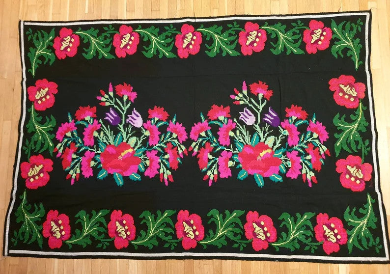 Vintage Floral Sofa Cover or Bedspread, 200x150 cm, view 10