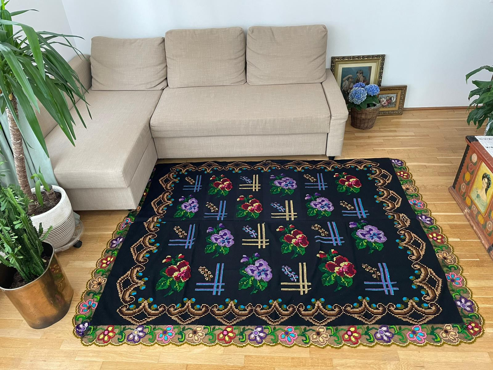 Vintage Floral Wool Bedspread or Sofa Cover, 207x158 cm, view 8