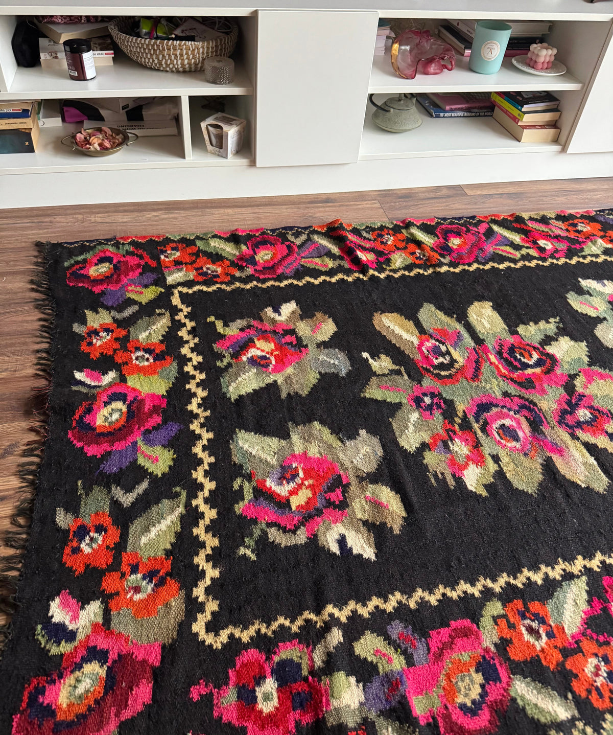Vintage Black Floral Maramureș Wool Rug, 188x124 cm, view 2