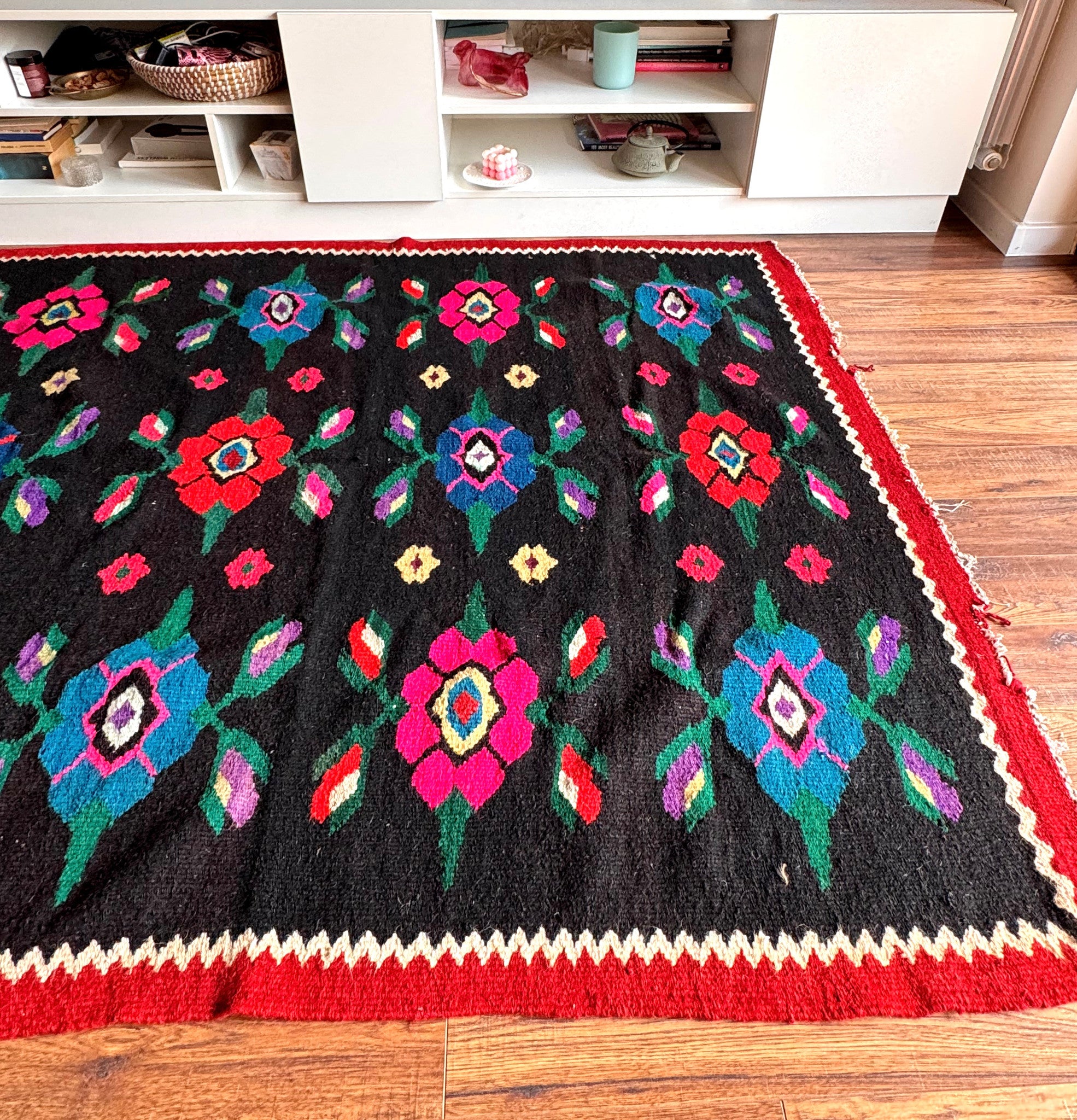 Vintage Floral Maramureș Wool Rug, 178x145 cm, view 2