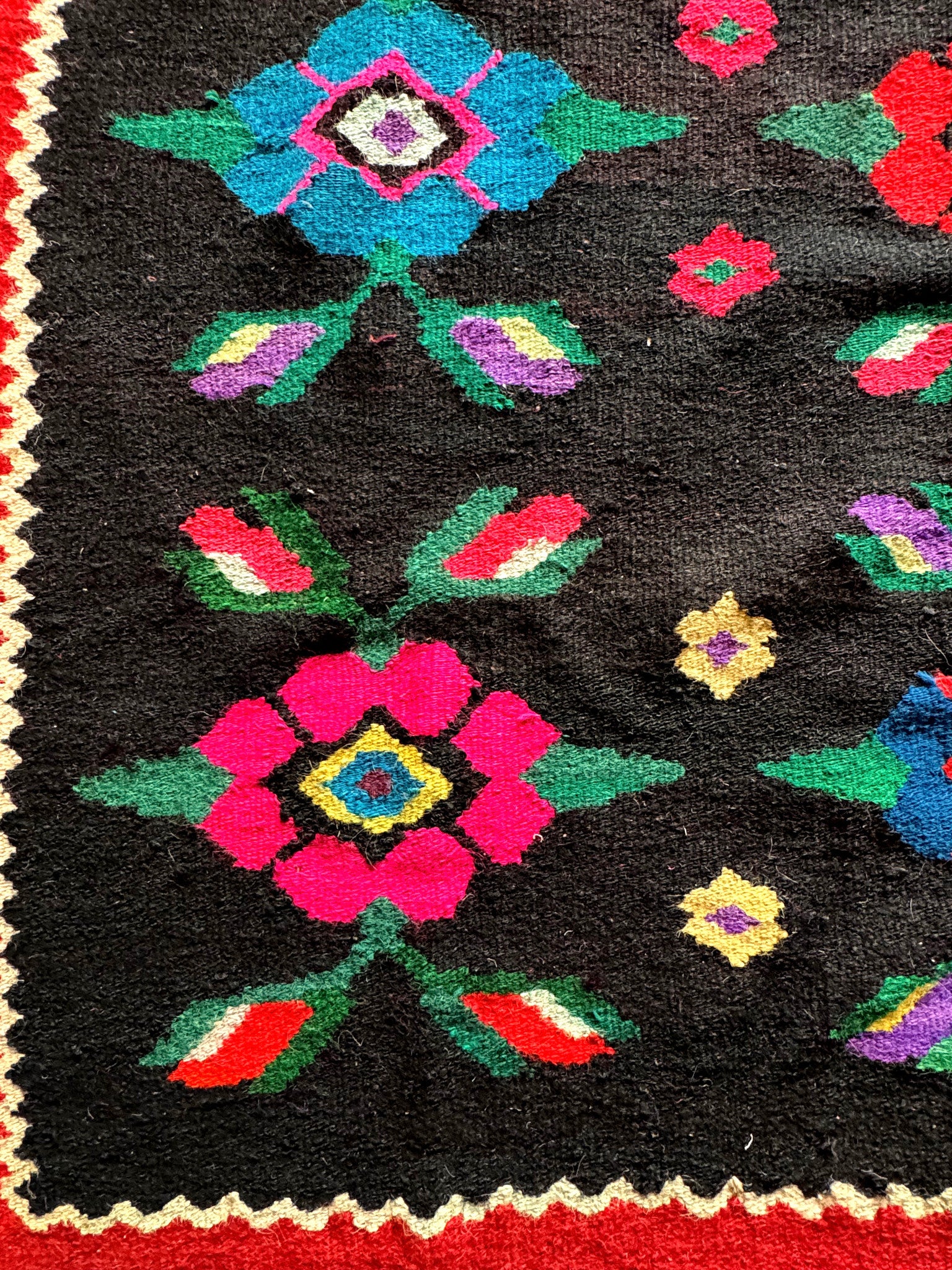Vintage Floral Maramureș Wool Rug, 178x145 cm, view 5