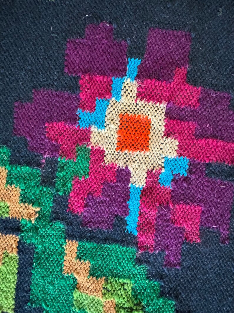 Vintage Floral Moldavian Wool Bedspread or Rug, 220x136 cm, view 10