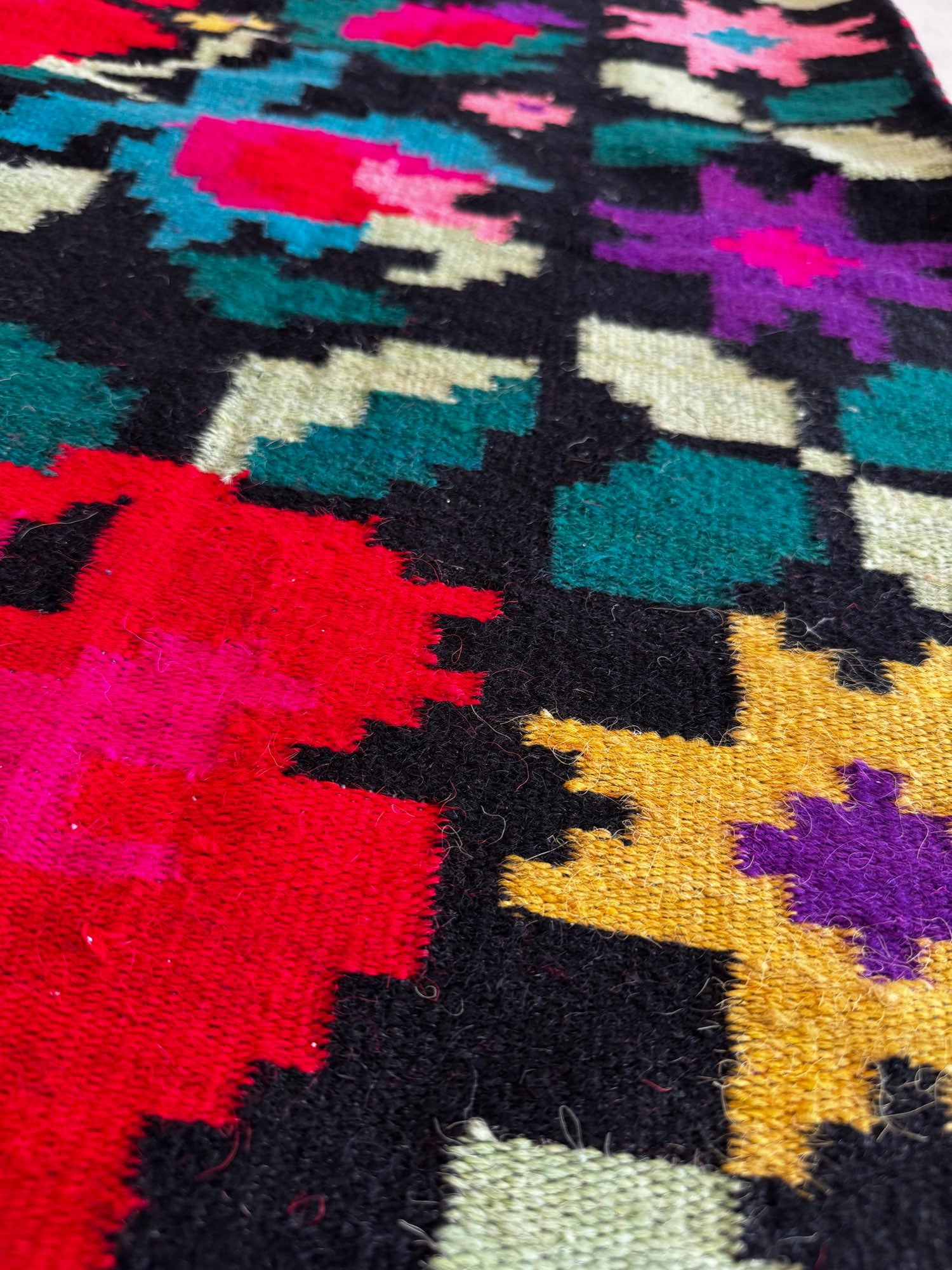 Vintage Floral Moldavian Wool Rug, 230x110 cm, view 9