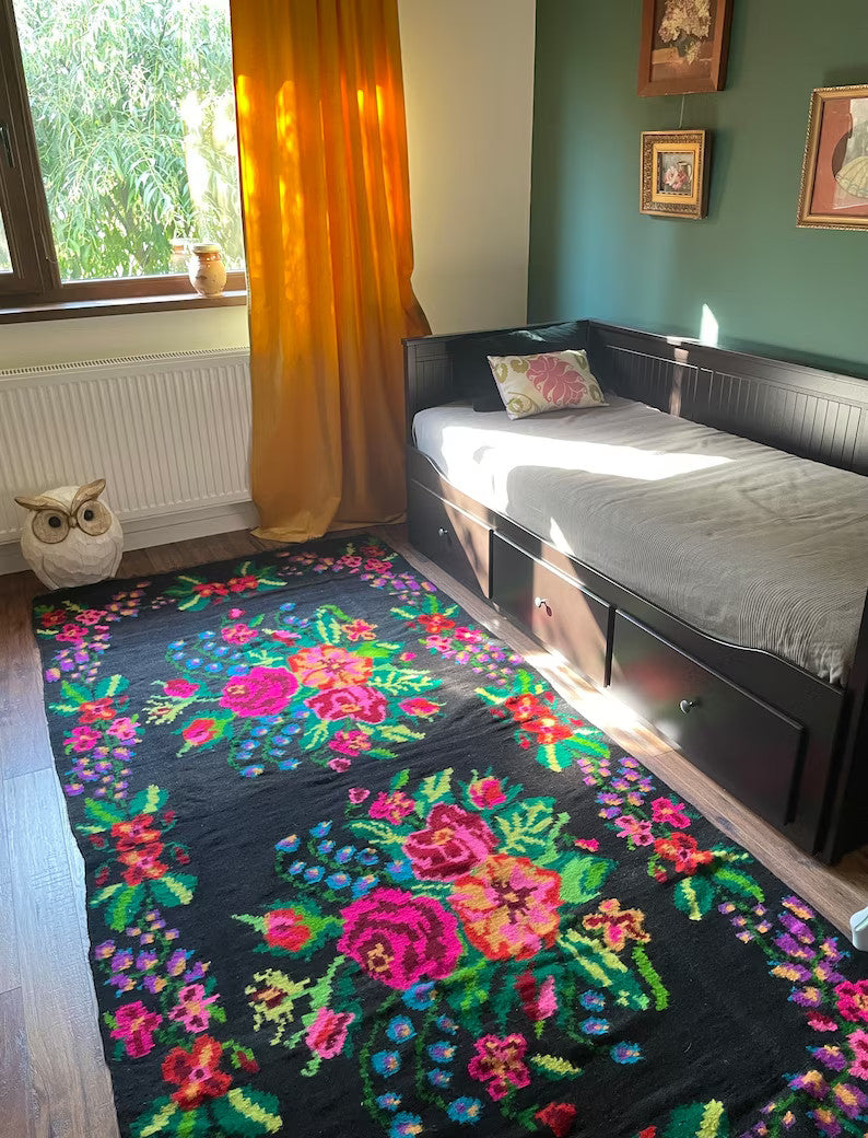 Vintage Black Floral Moldavian Wool Rug, 290x132 cm, view 5