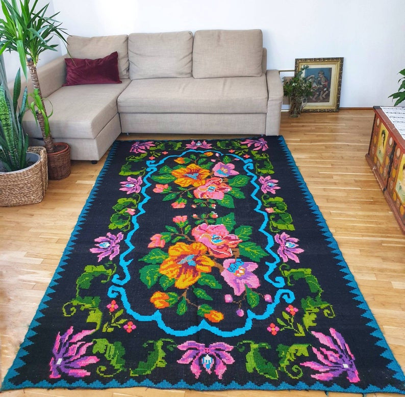 Vintage Floral Oltenian Rug, 260x157 cm
