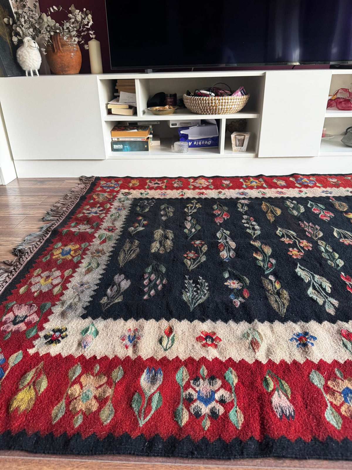 Vintage Geometric Oltenian Wool Kilim Rug, 195x143 cm, view 3