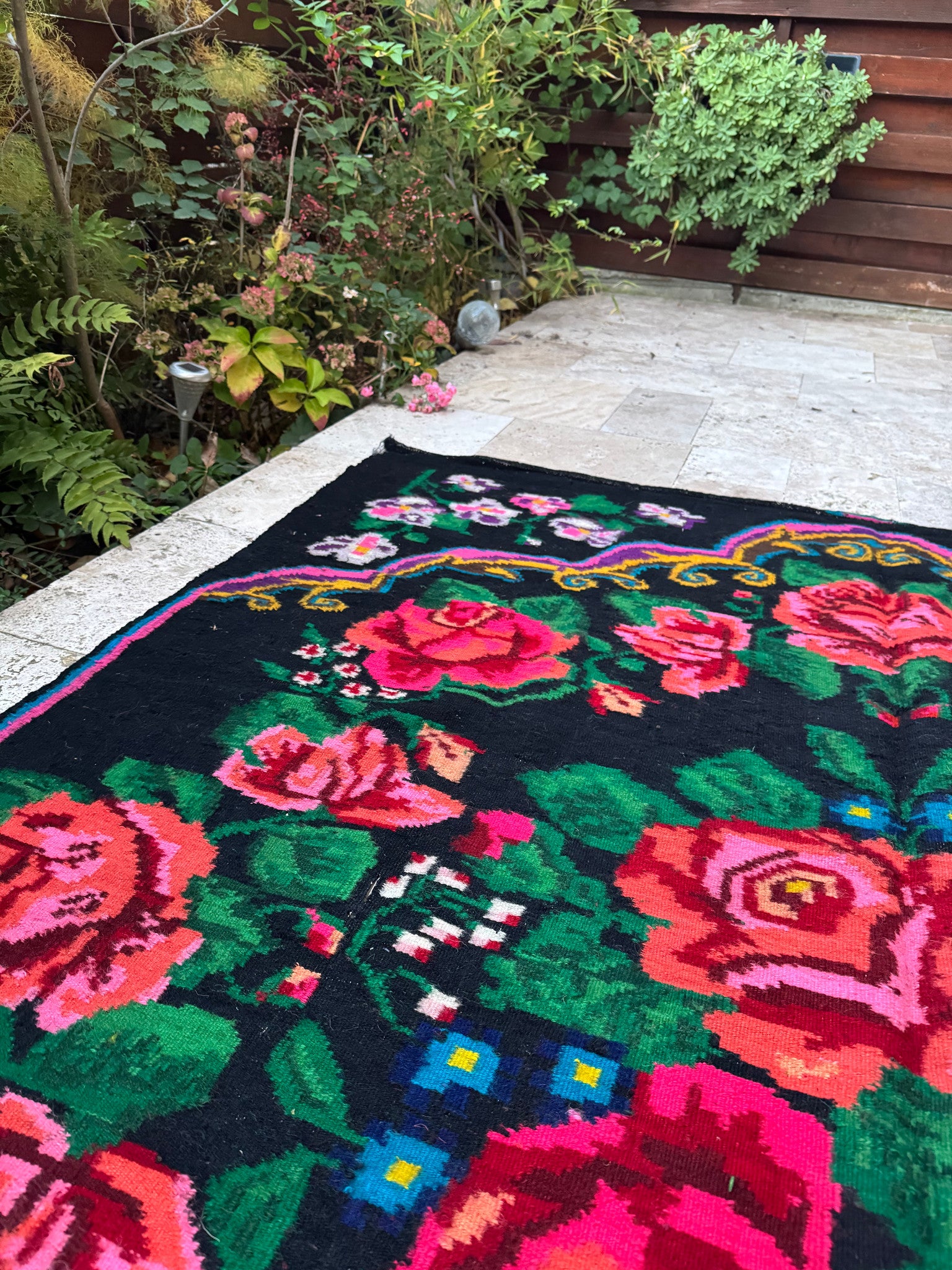 Vintage Floral Oltenian Wool Rug, 250x188 cm, view 4