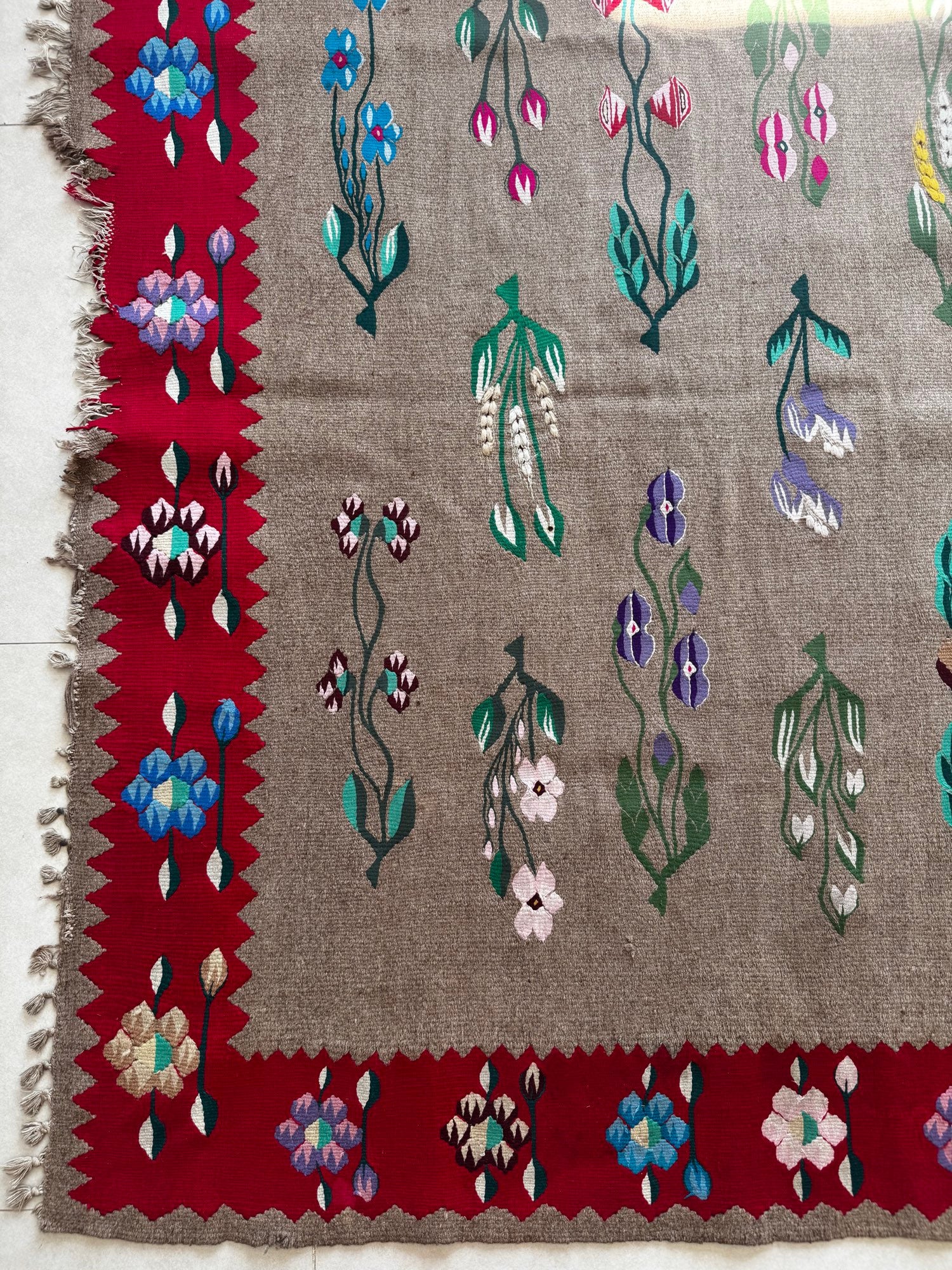 Vintage Greige Floral Oltenian Wool Rug, 265x175 cm, view 14