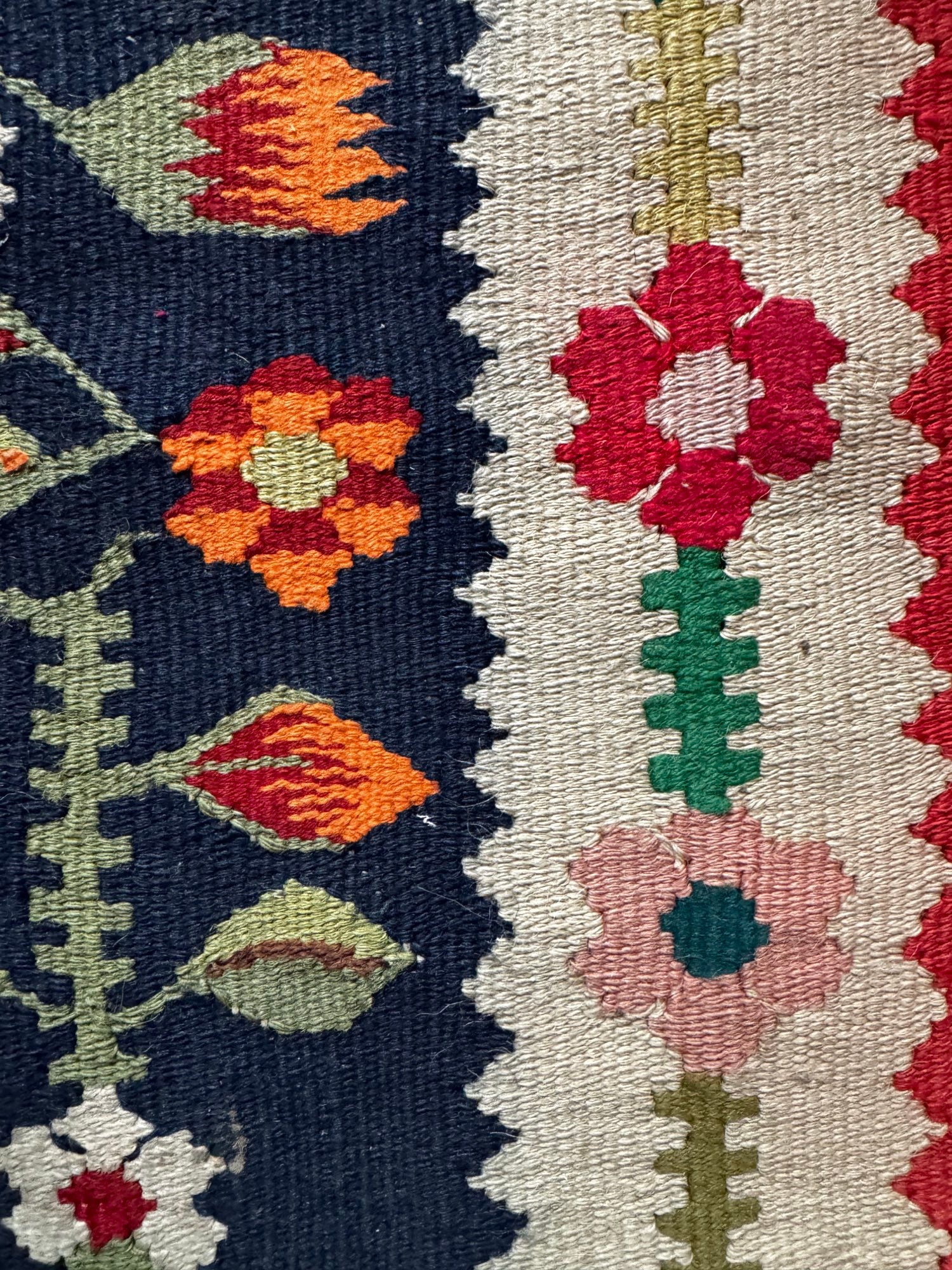 Vintage Red Floral Oltenian Wool Runner Rug, 185x70 cm, view 5